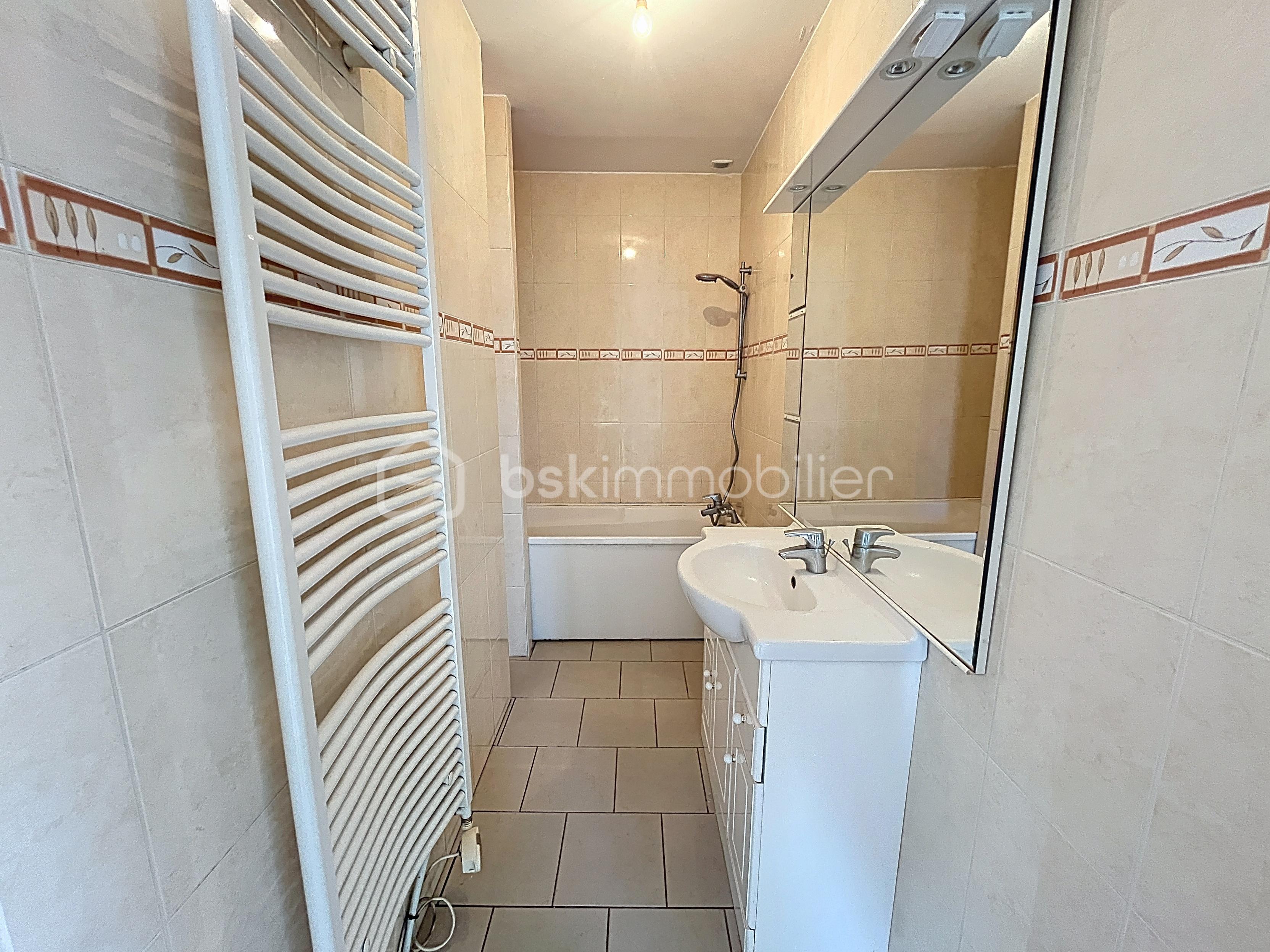 Maison de village de 89 m² - paul-damien_0005.jpg