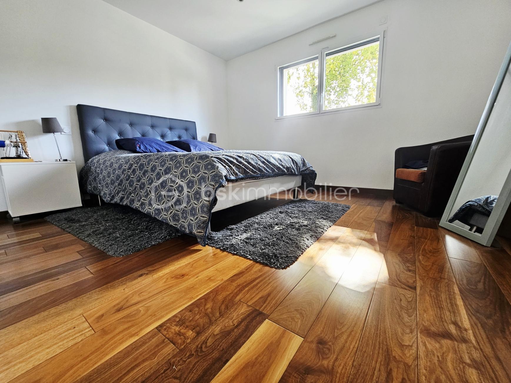 Maison contemporaine de 162 m² - Chbre parentale1.jpg