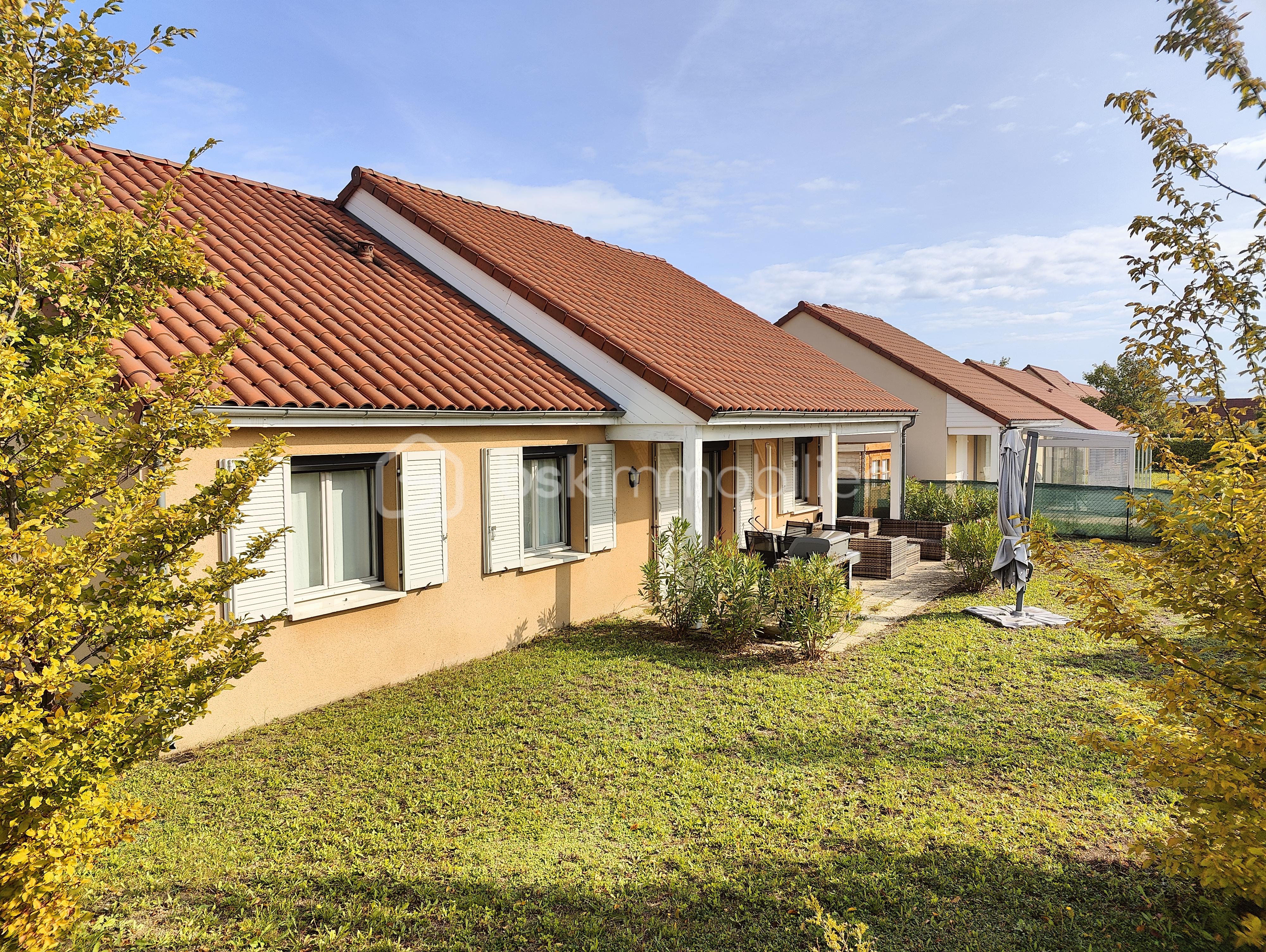 Maison 6 pièces 114 m² · à Le Cendre · 114 m² · 325 000 €