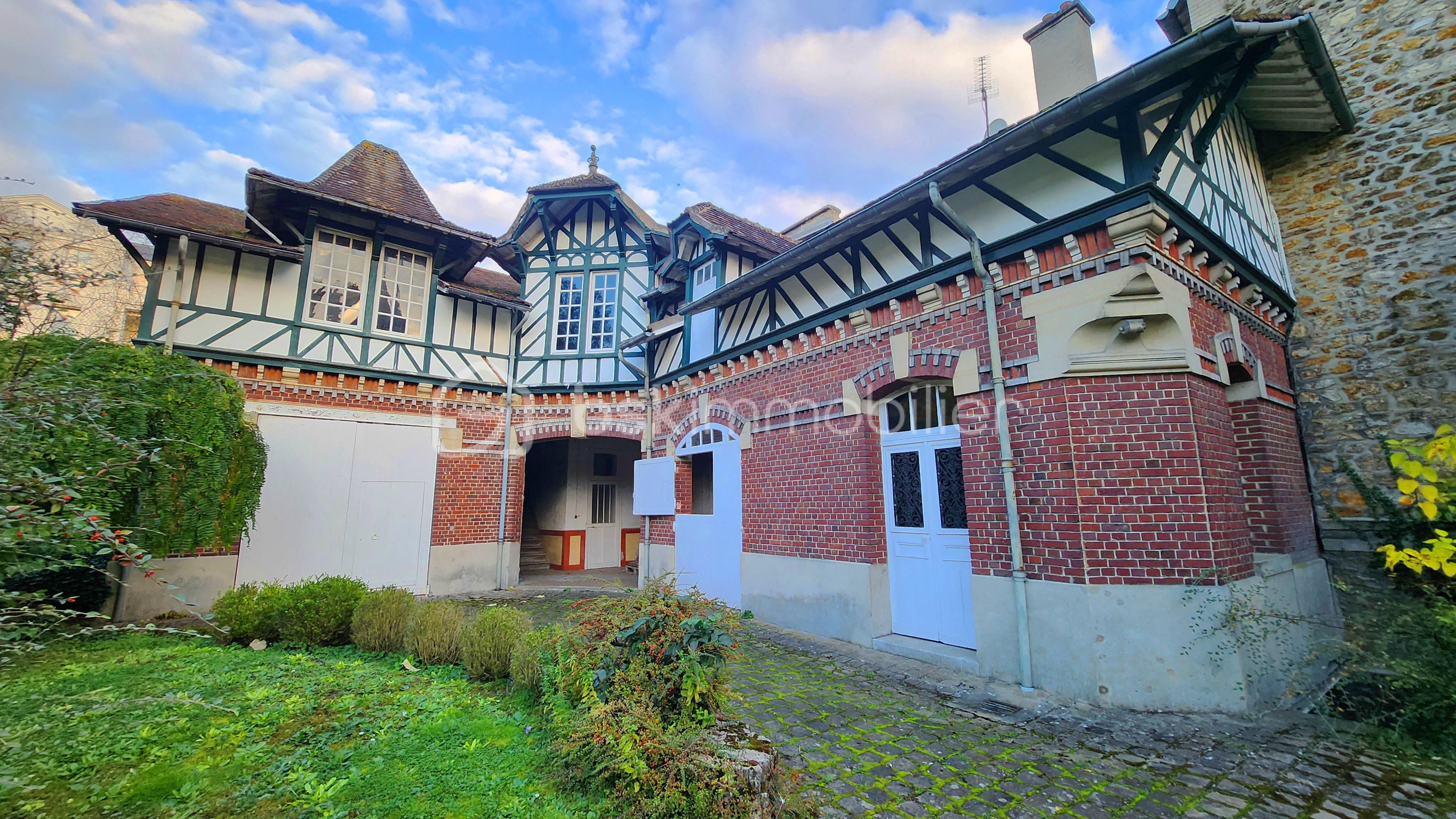 Maison de maitre de 470 m² - 20241112_160710.jpg
