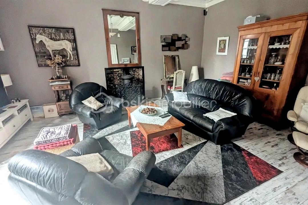 Maison de 202 m² - hoqi-638efb6a7ae74d078bf8644c782919f3.jpg