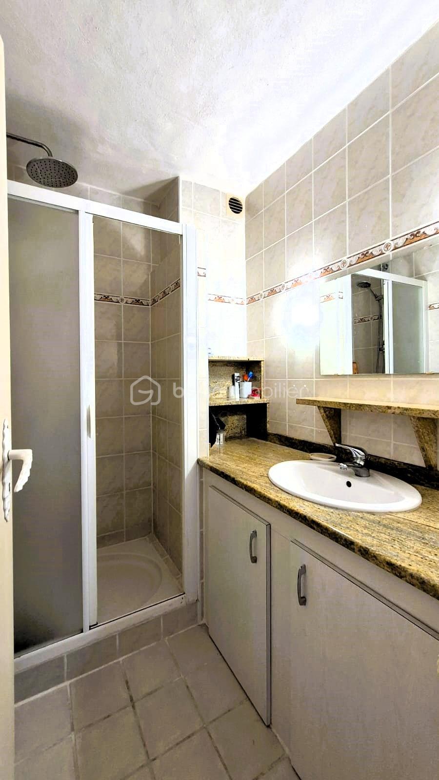 Maison de village de 73 m² - IMG-20250922-WA0027-min.jpg