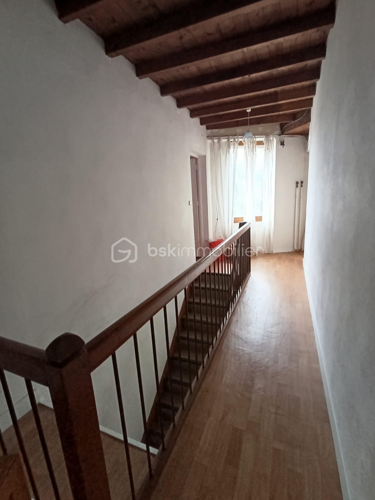 Maison de 303 m² - NXEH2033.JPG