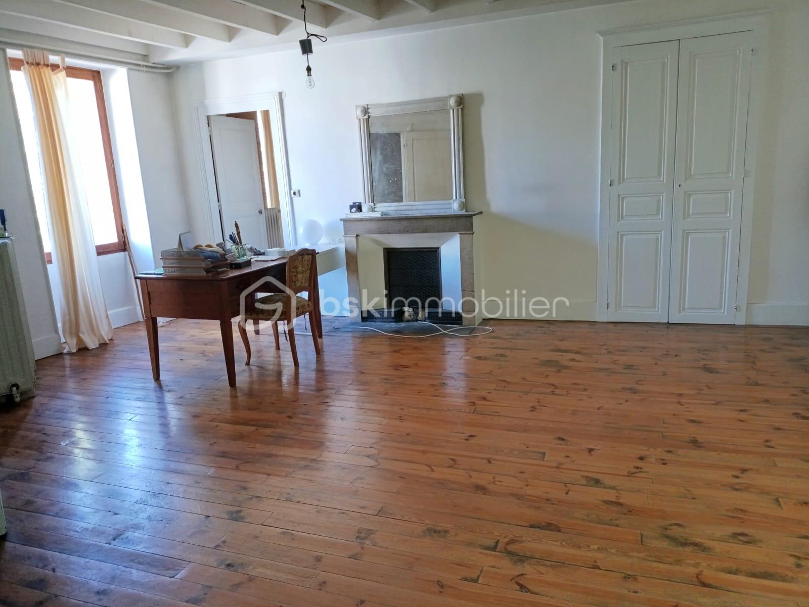 Maison de 303 m² - IUMN4367.JPG