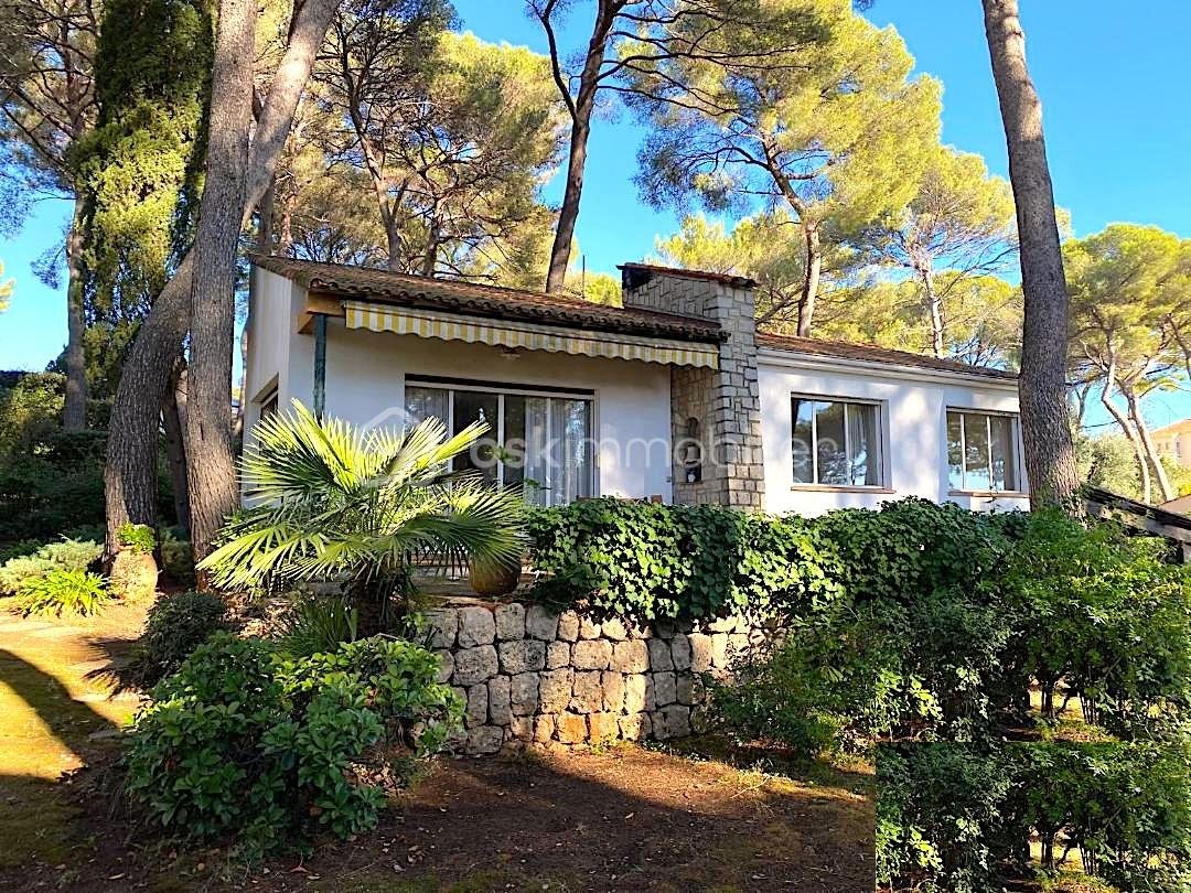 Maison 4 pièces 90 m² · à Le Cannet · 90 m² · 749 000 €