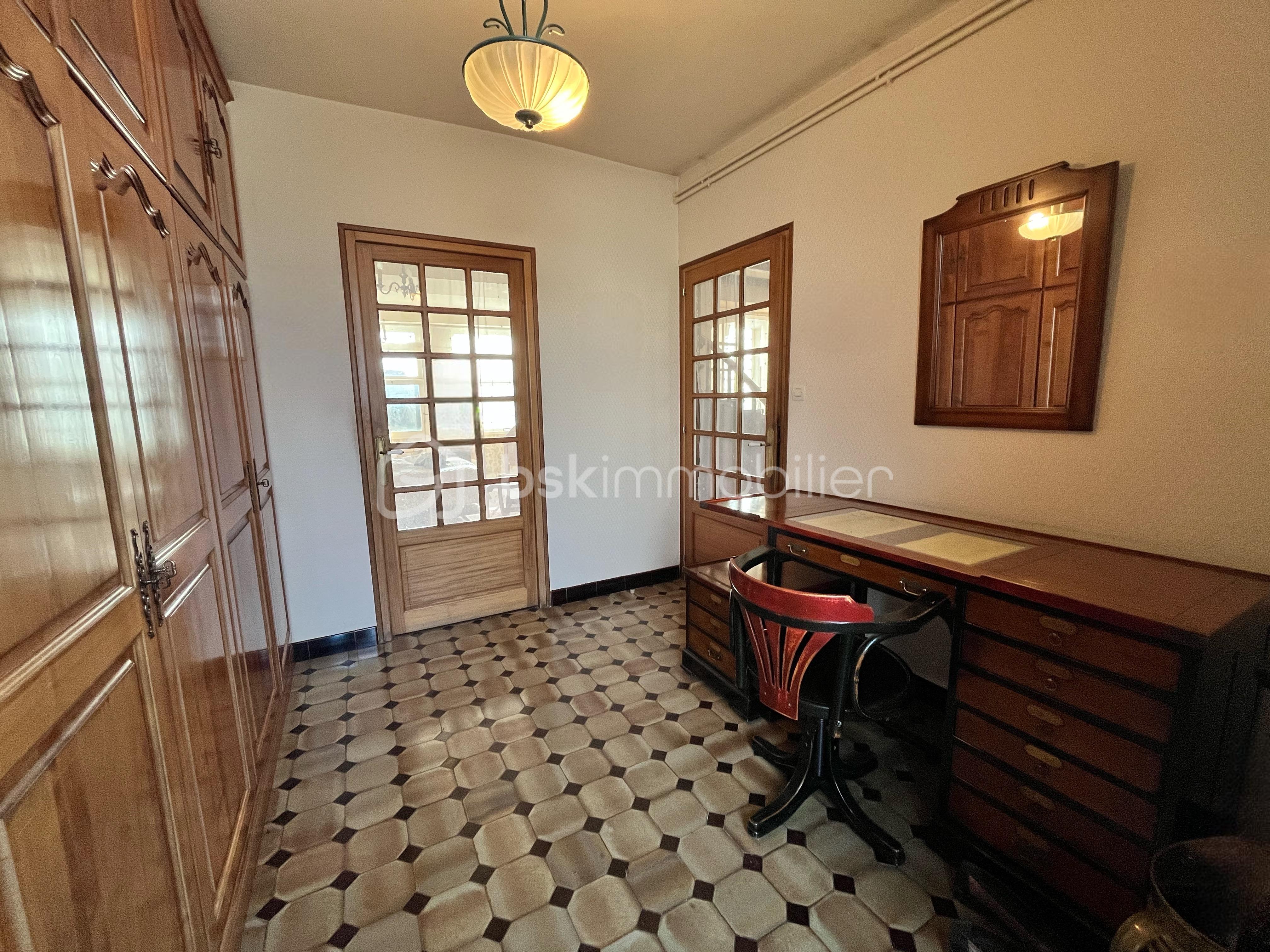 Maison de ville de 150 m² - snapedit_1765456001172.jpg