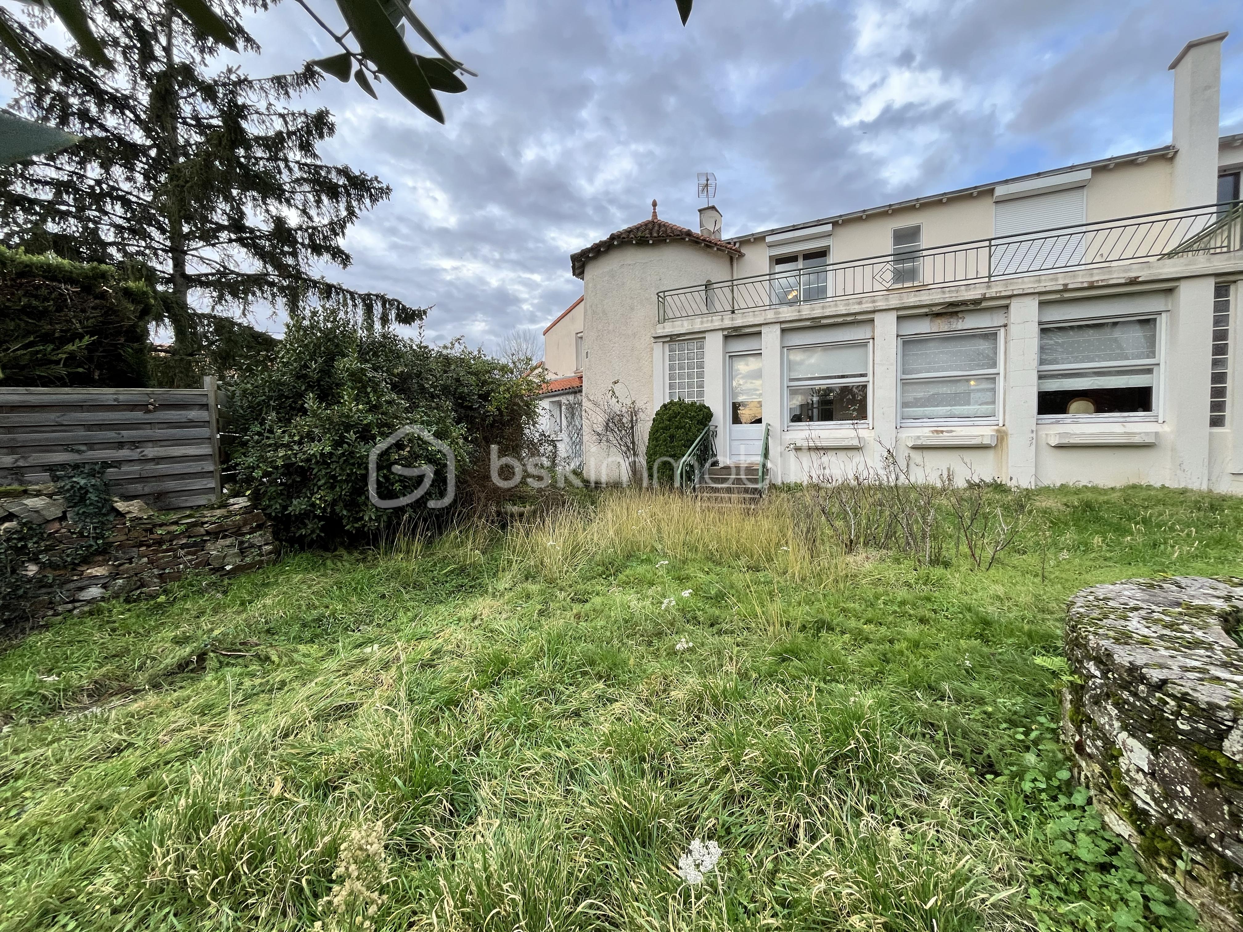 Maison de ville de 150 m² - tempImageuYfNYY.png