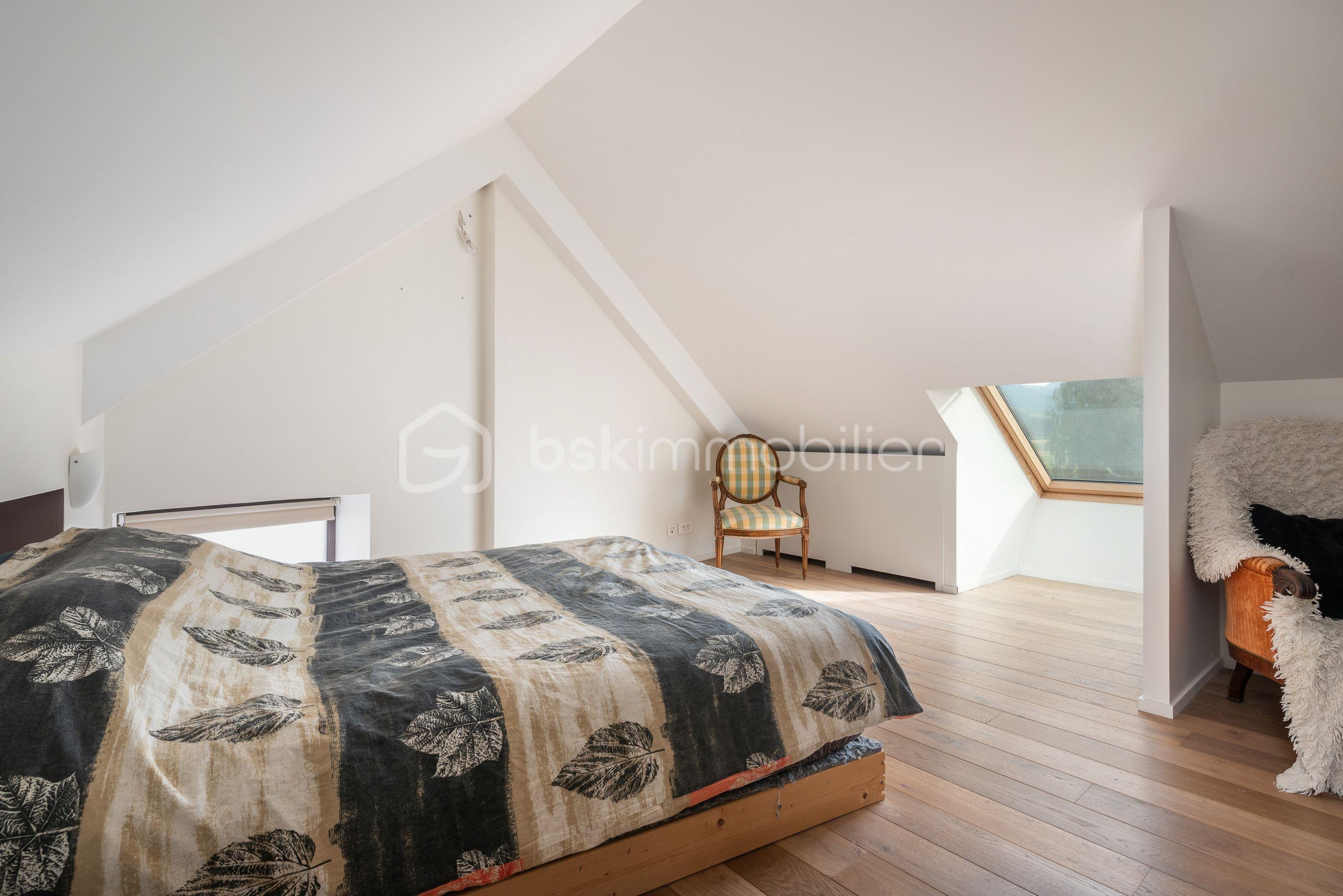 Maison en pierre de 203 m² - Creys-27.jpg