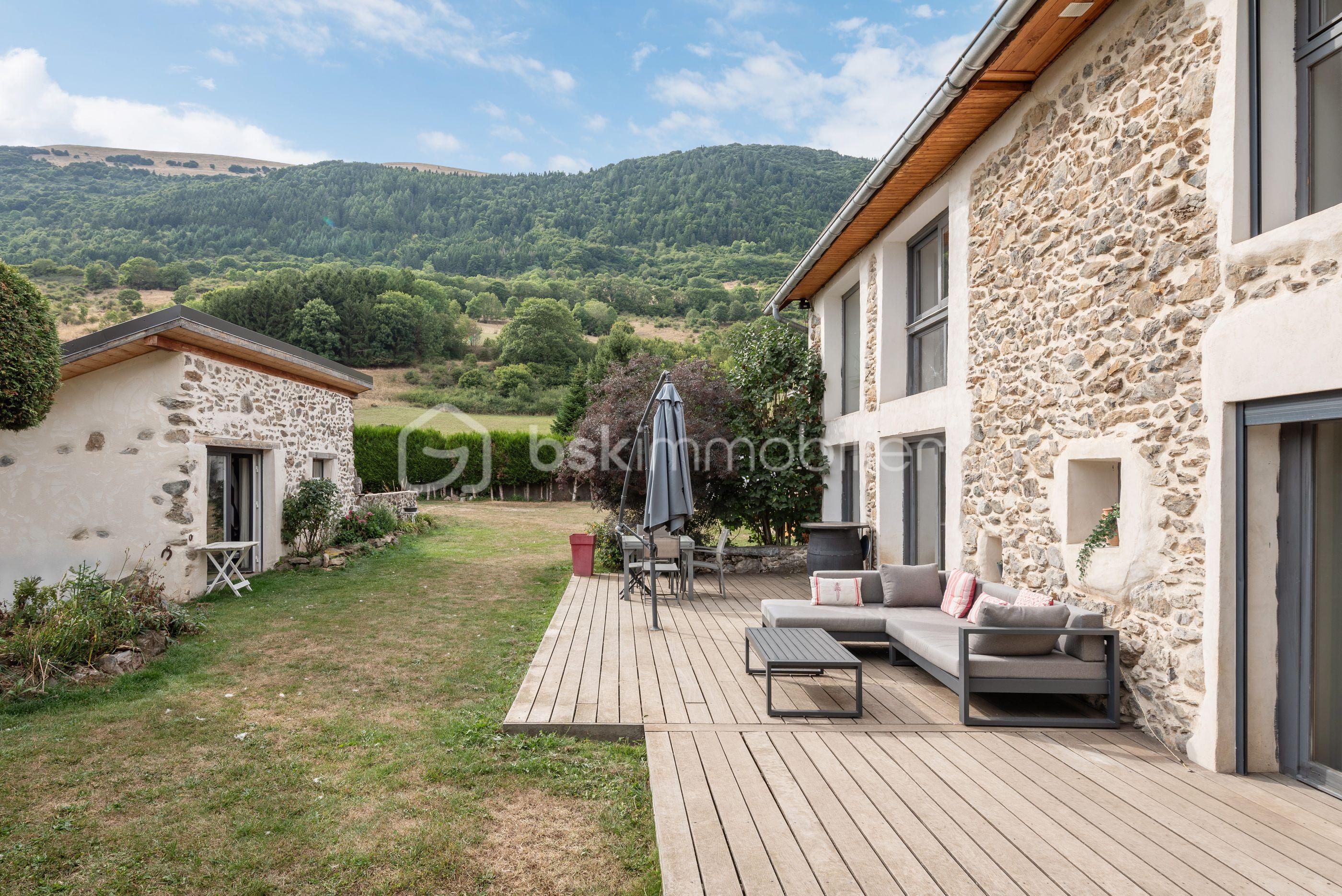 Maison en pierre de 203 m² - Creys-05.jpg