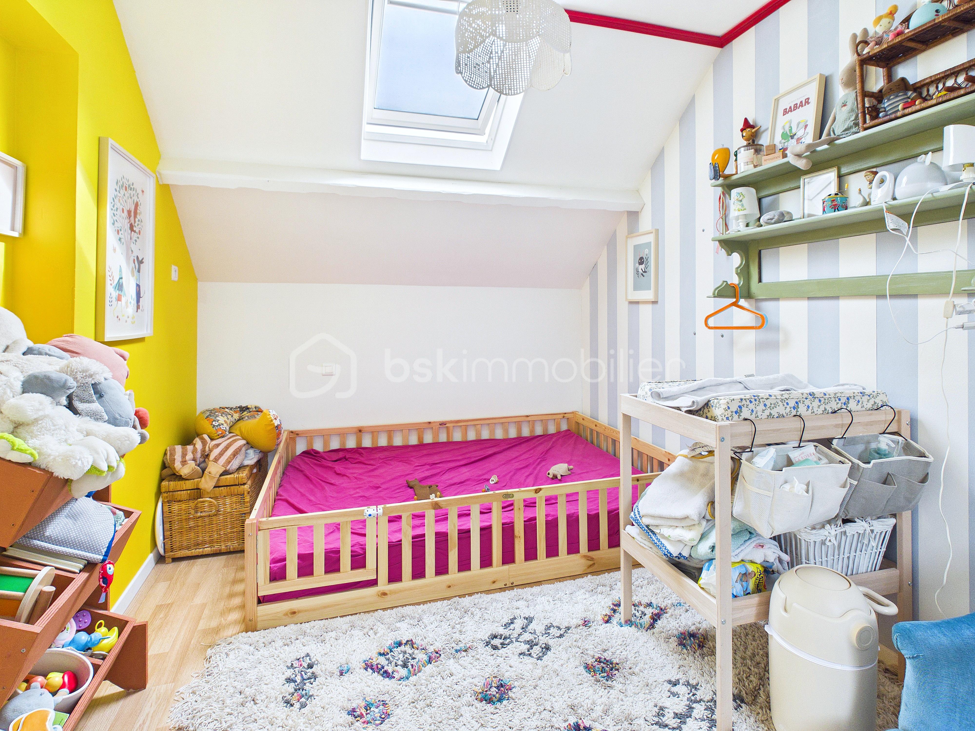 CAM02556G0-PR0410-STILL013.jpg