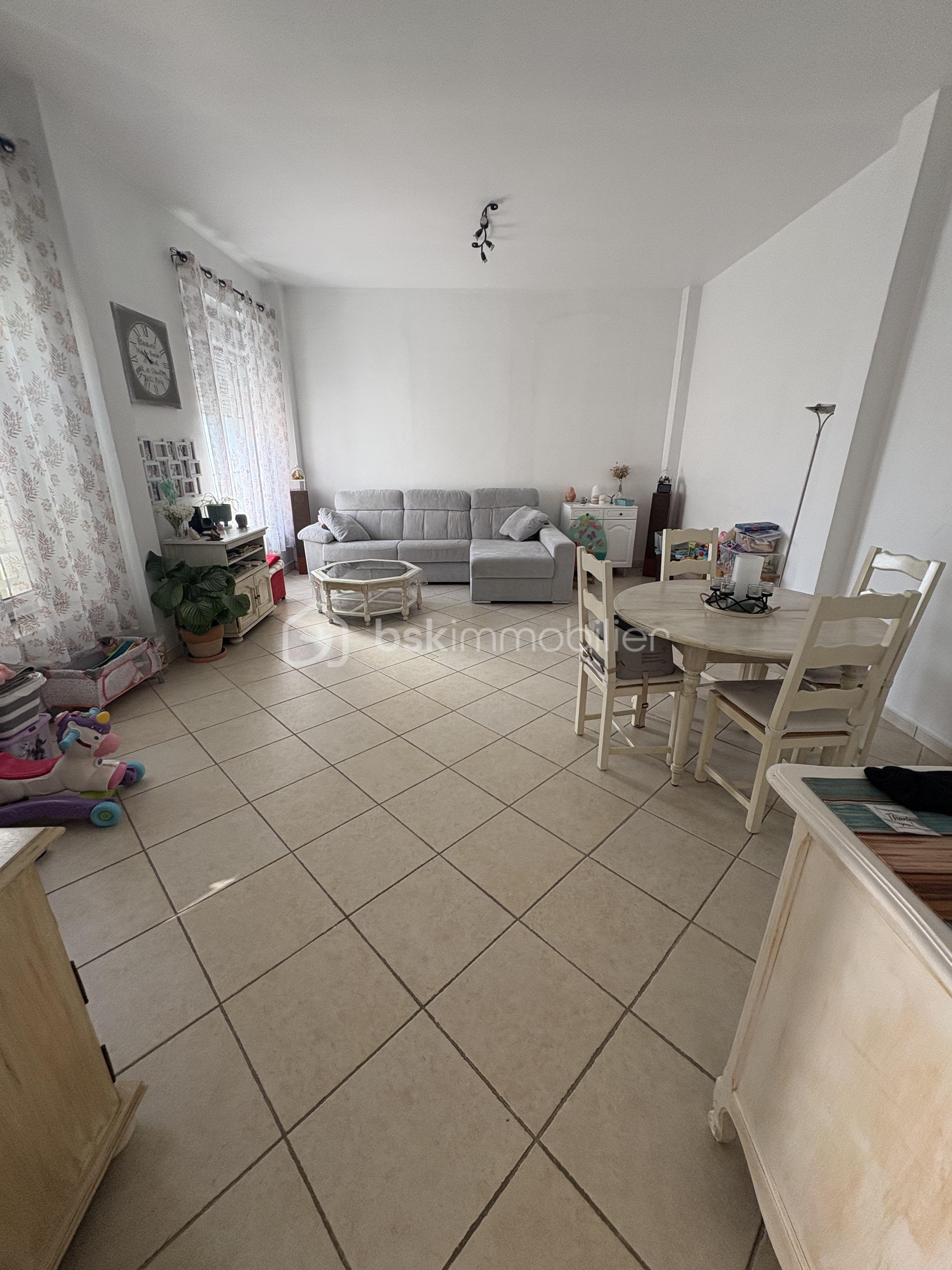 Appartement 5 pièces 129 m² · à Grasse · 128,6 m² · 475 000 €