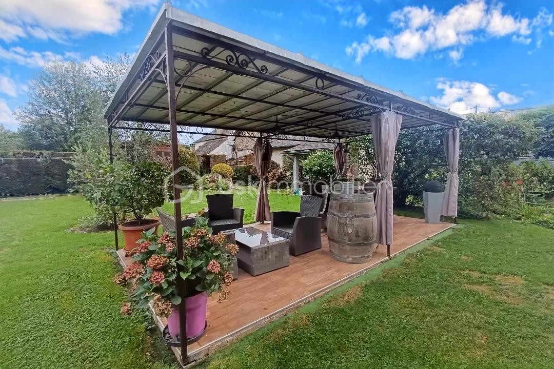 Maison de 180 m² - hoqi-31360c9665c54085877ebfce7f7203bc.jpg