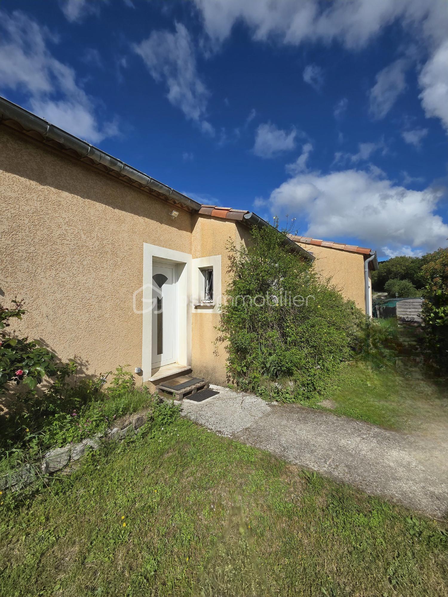 porte d'entrée maison.jpg