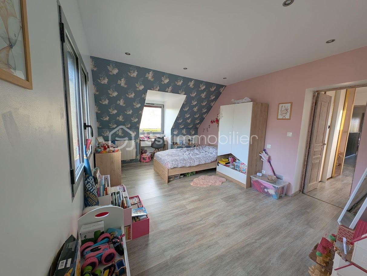 Maison de 160 m² - b720d7b3-3b08-4d98-a84b-40b37a6ed615.jpg