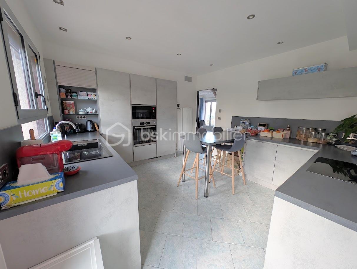 Maison de 160 m² - 089376fb-e289-4246-b195-ad21fa9b9d48.jpg