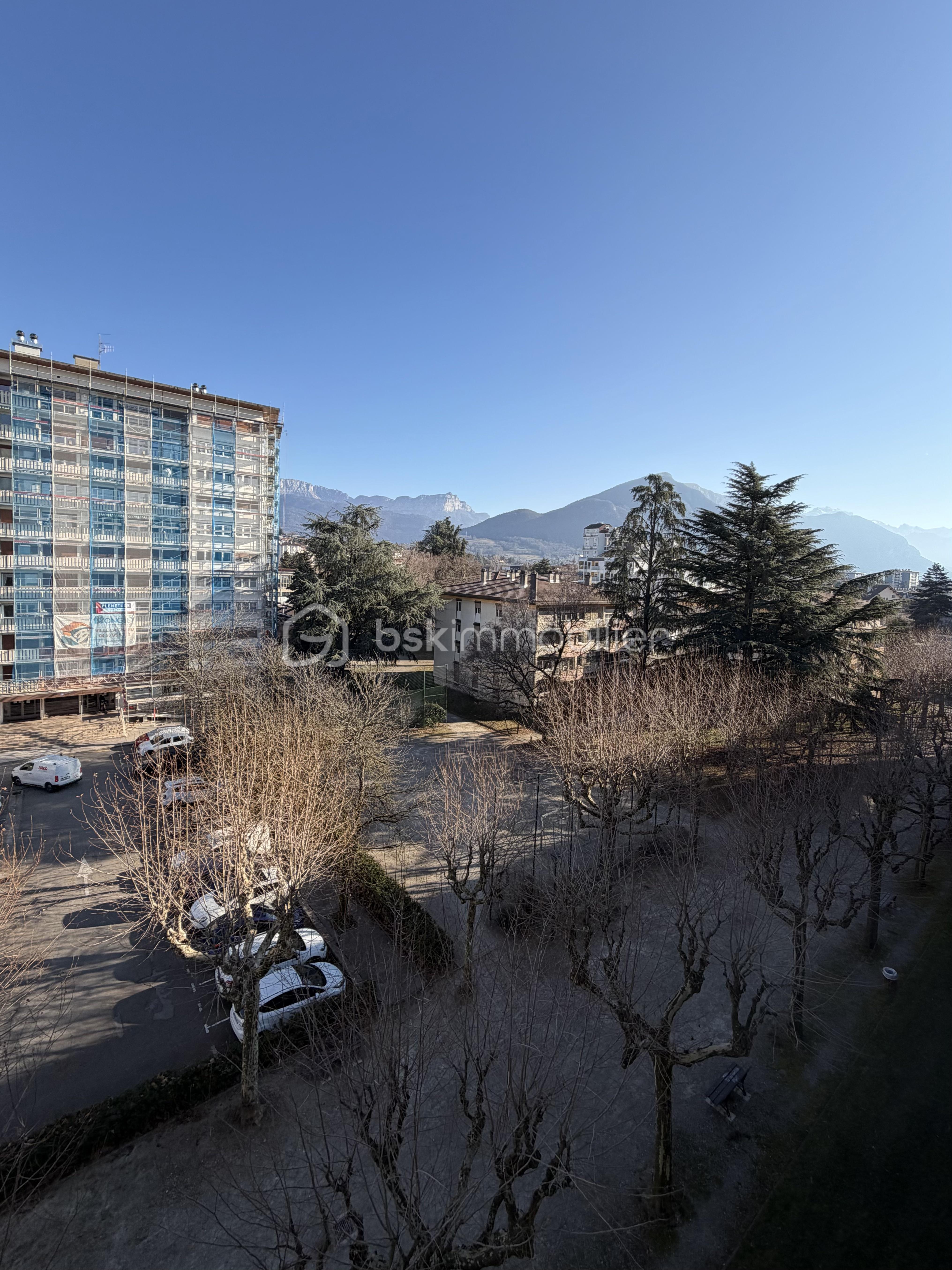 Appartement de 94,55 m² - Vue est.jpeg