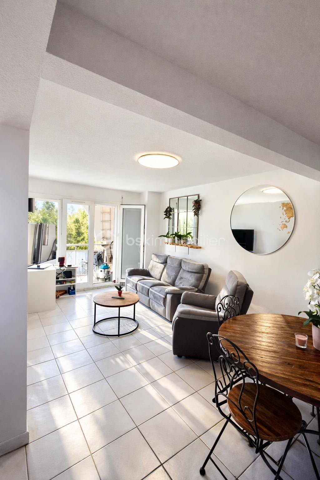 Appartement de 80 m² - ChatGPT Image 29 déc. 2025 à 14_12_08.png