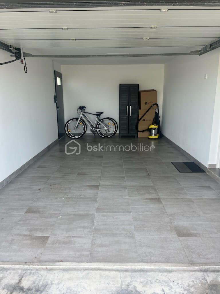 Maison de 116 m² - GARAGE ETA.jpg