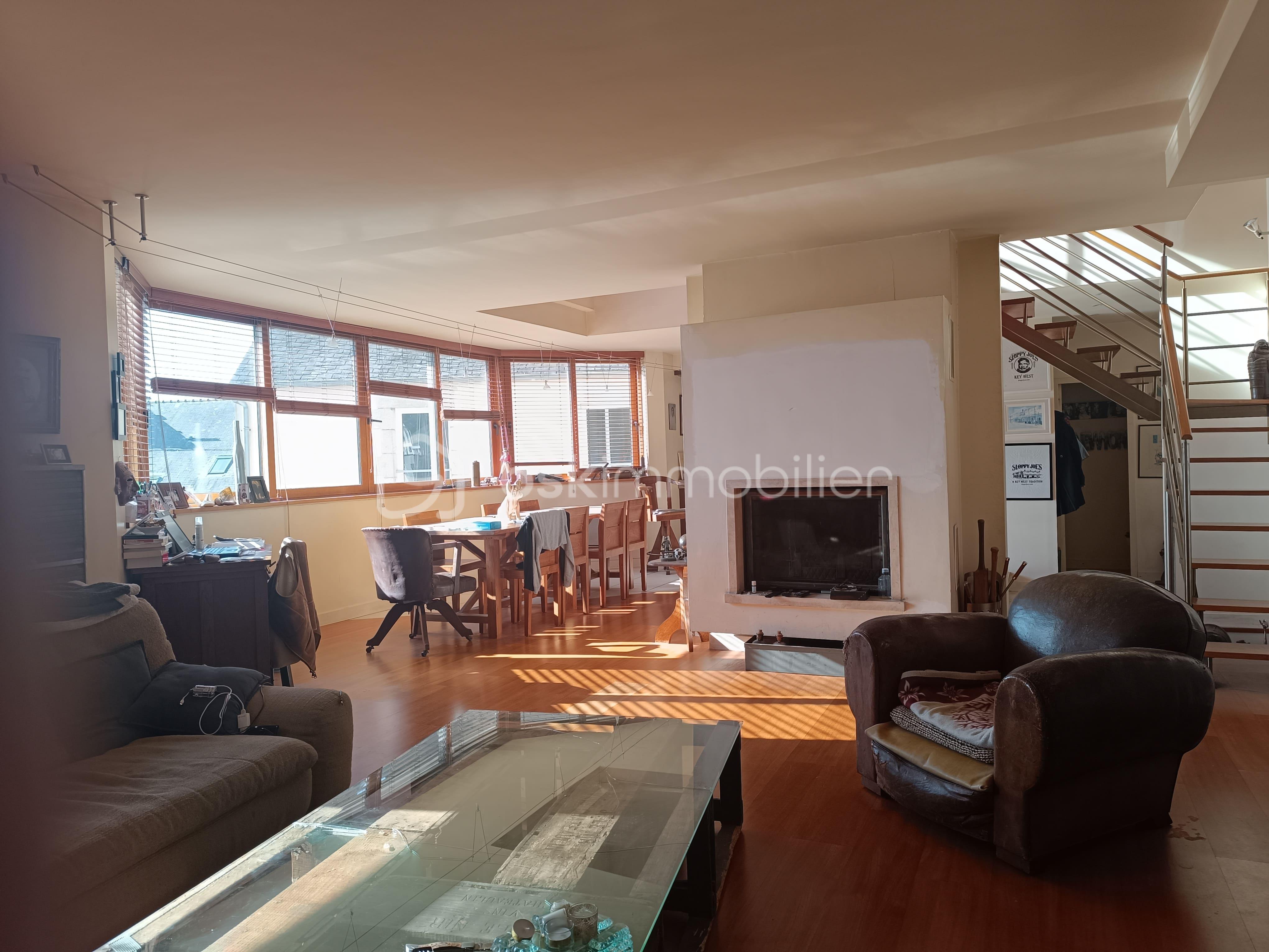 Maison de ville de 140 m² - salon salle à manger.jpg