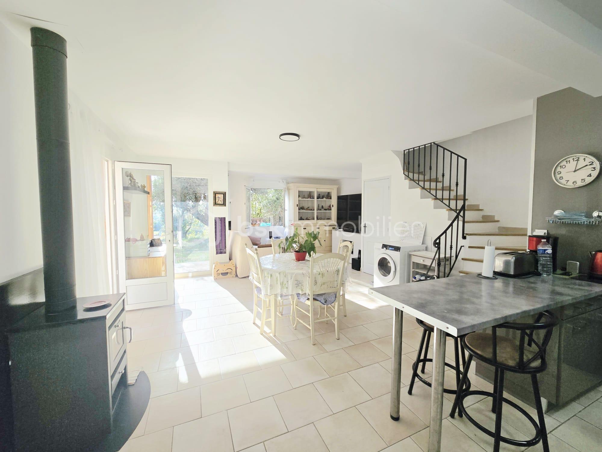 Maison jumelee de 92,39 m² - PHOTO-2025-11-13-18-30-59.jpg