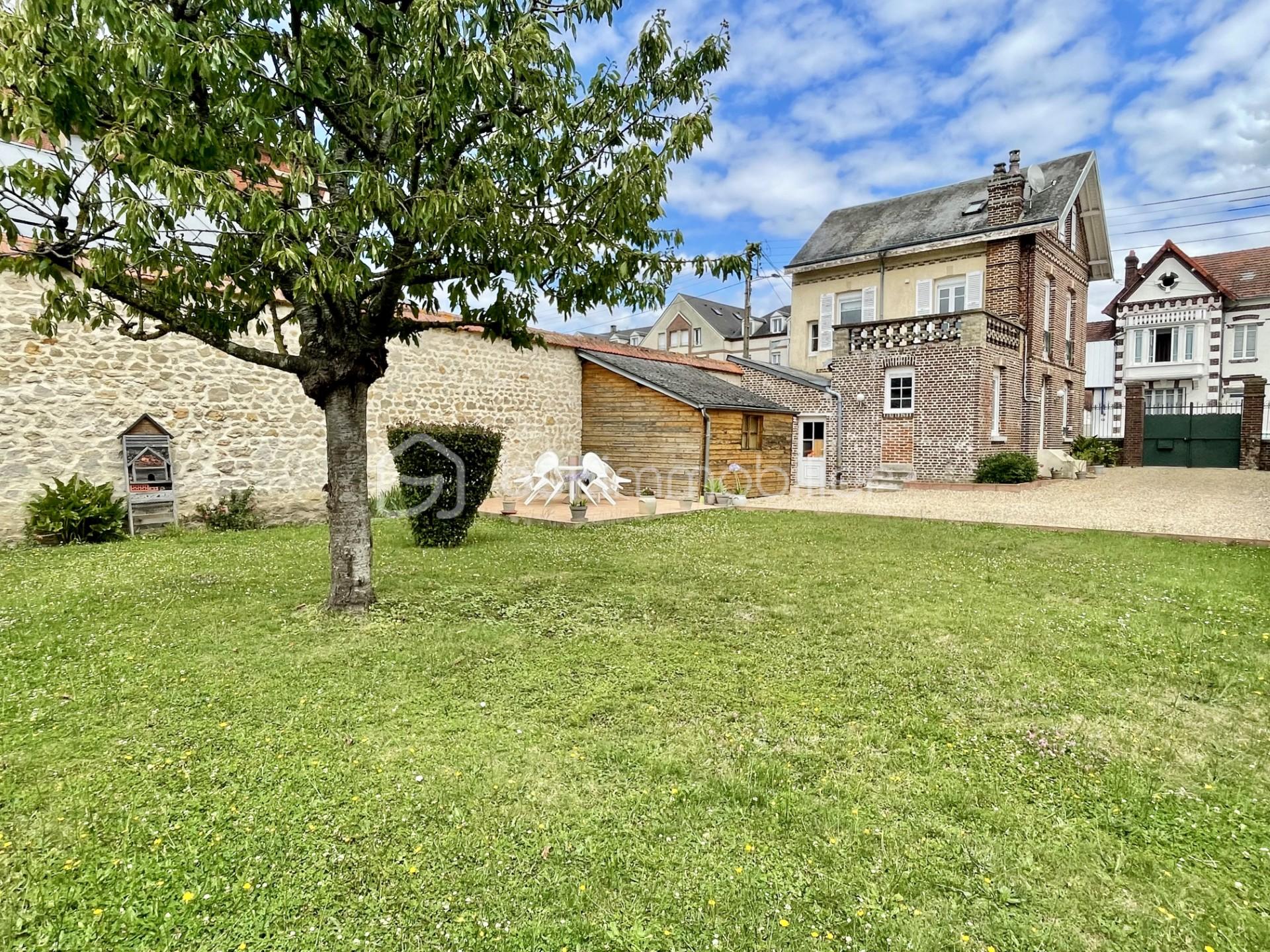 Maison de maitre de 135 m² - thumbnail_IMG_3095.jpg
