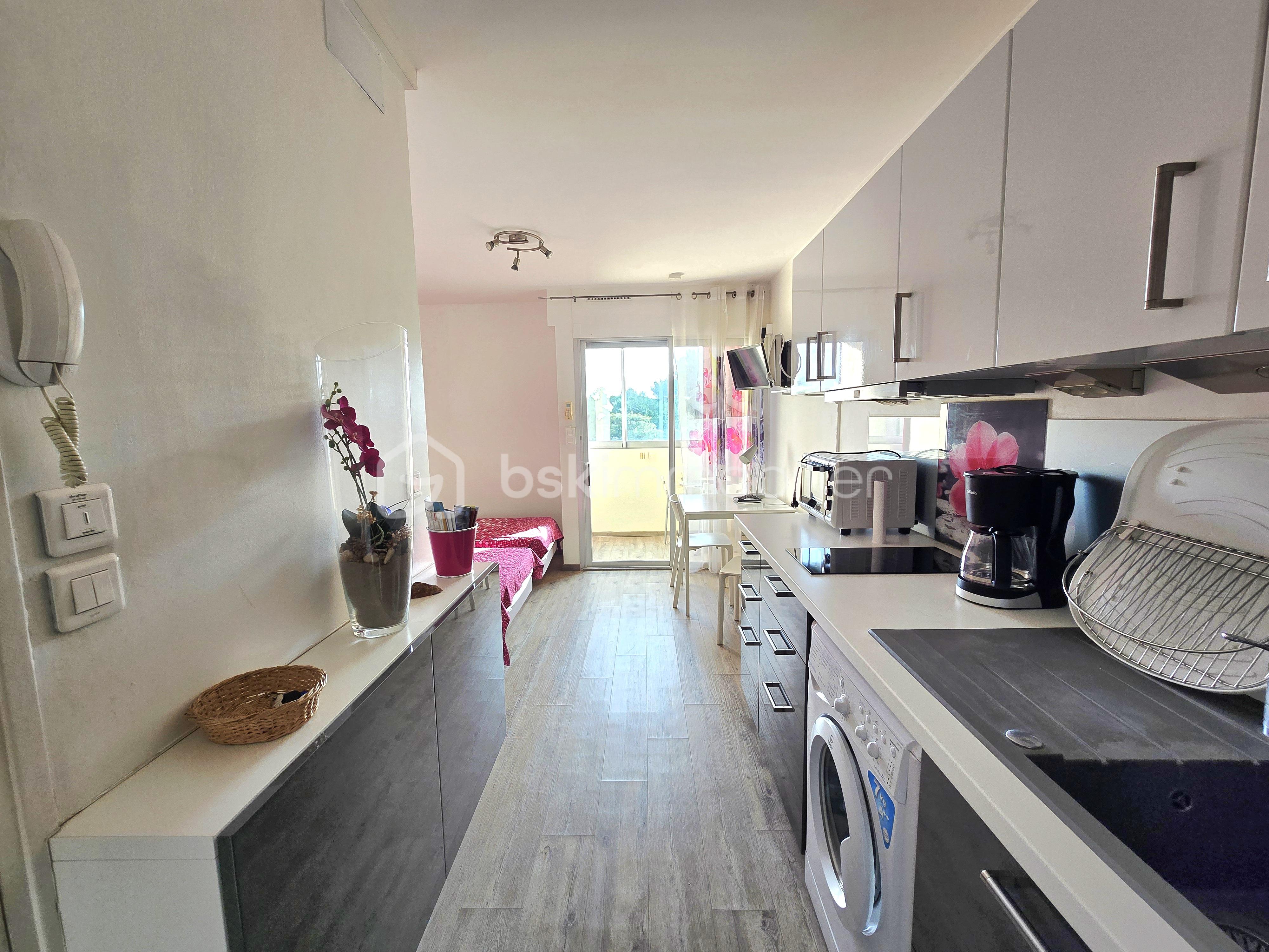 Appartement de 19 m² - 20251203_152201.jpg