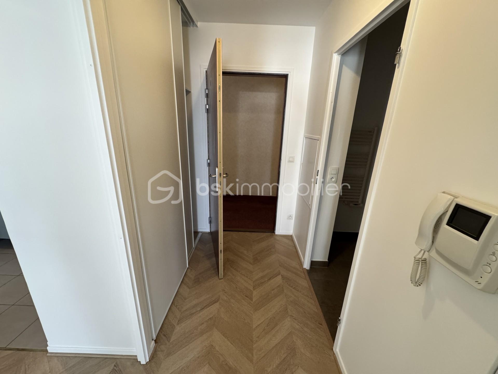 Appartement de 46 m² - thumbnail_IMG_9025.jpg