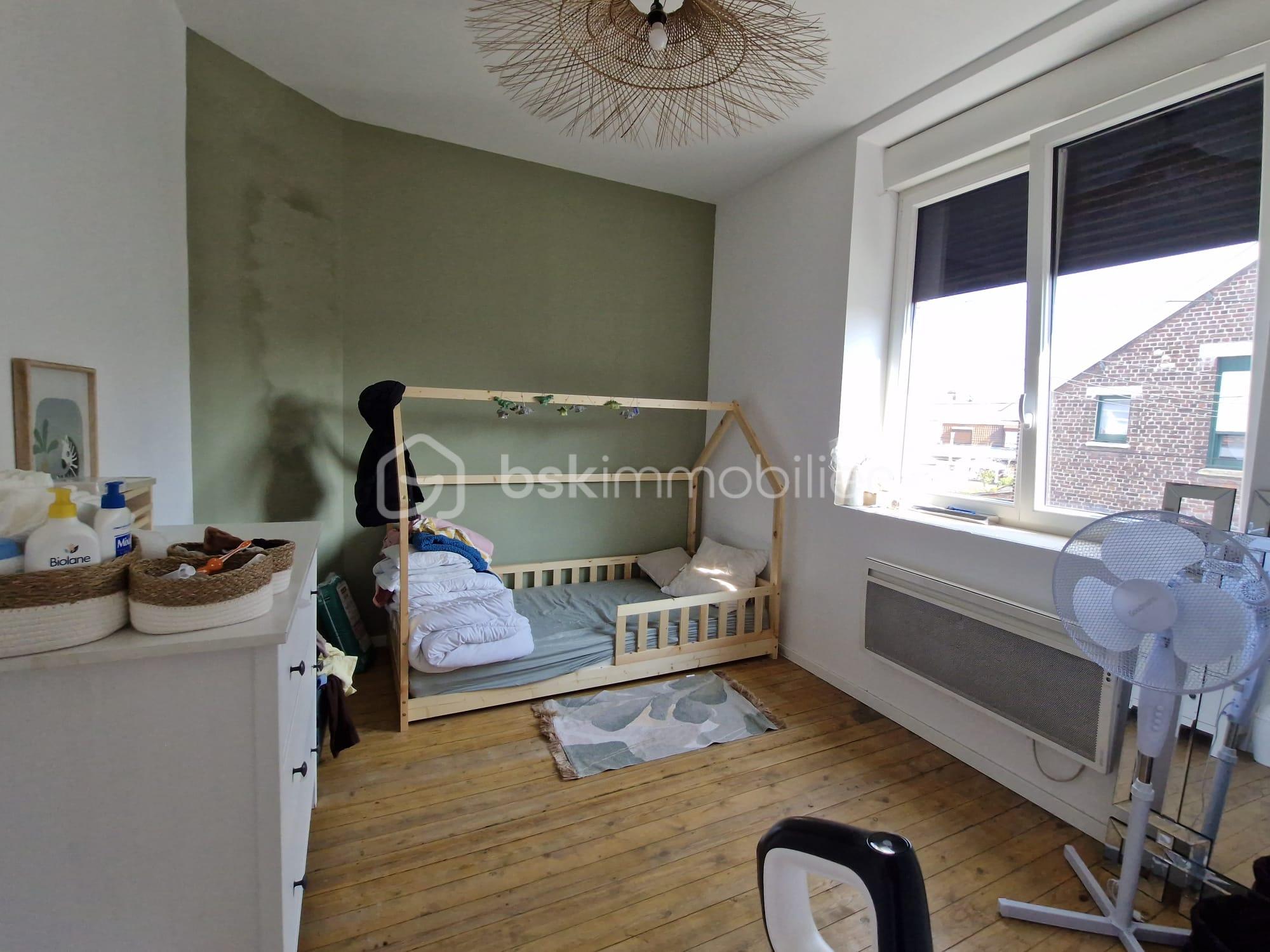 Maison de 88 m² - corinne bruno bsk wattrelos chambre.jpg