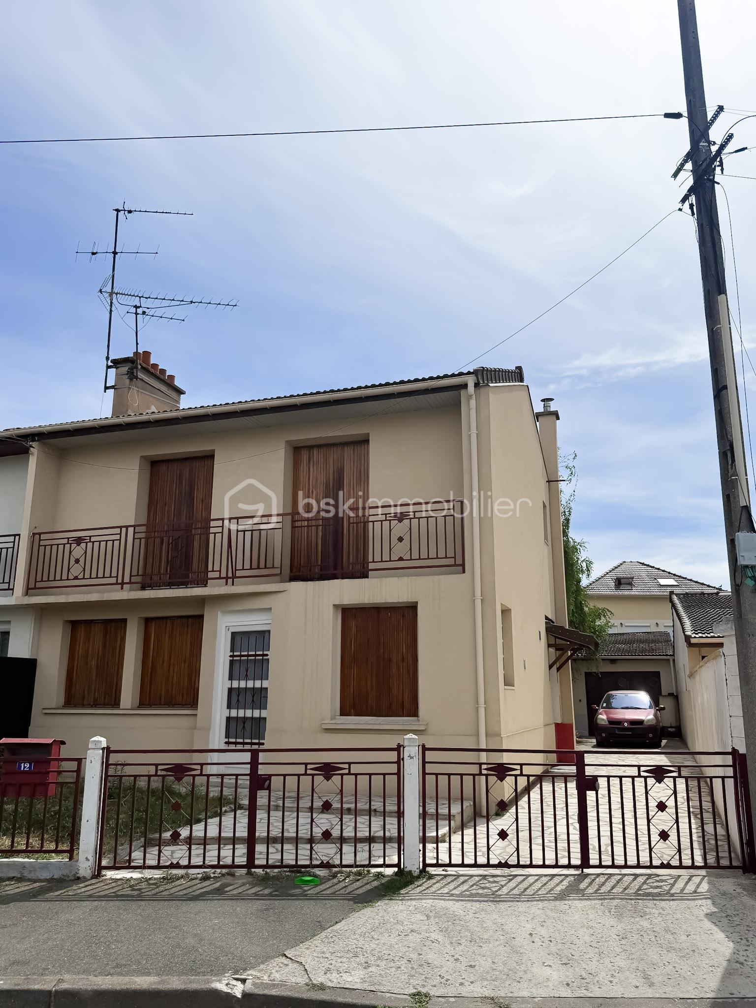Maison 5 pièces 75 m² · à Bobigny · 75 m² · 279 000 €