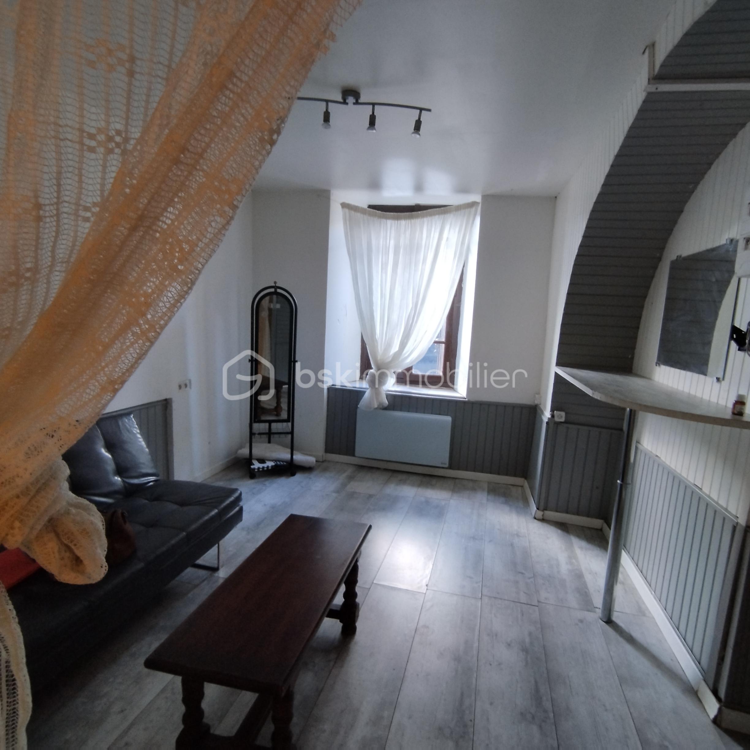 Immeuble de 300 m² - studio 1 .jpg