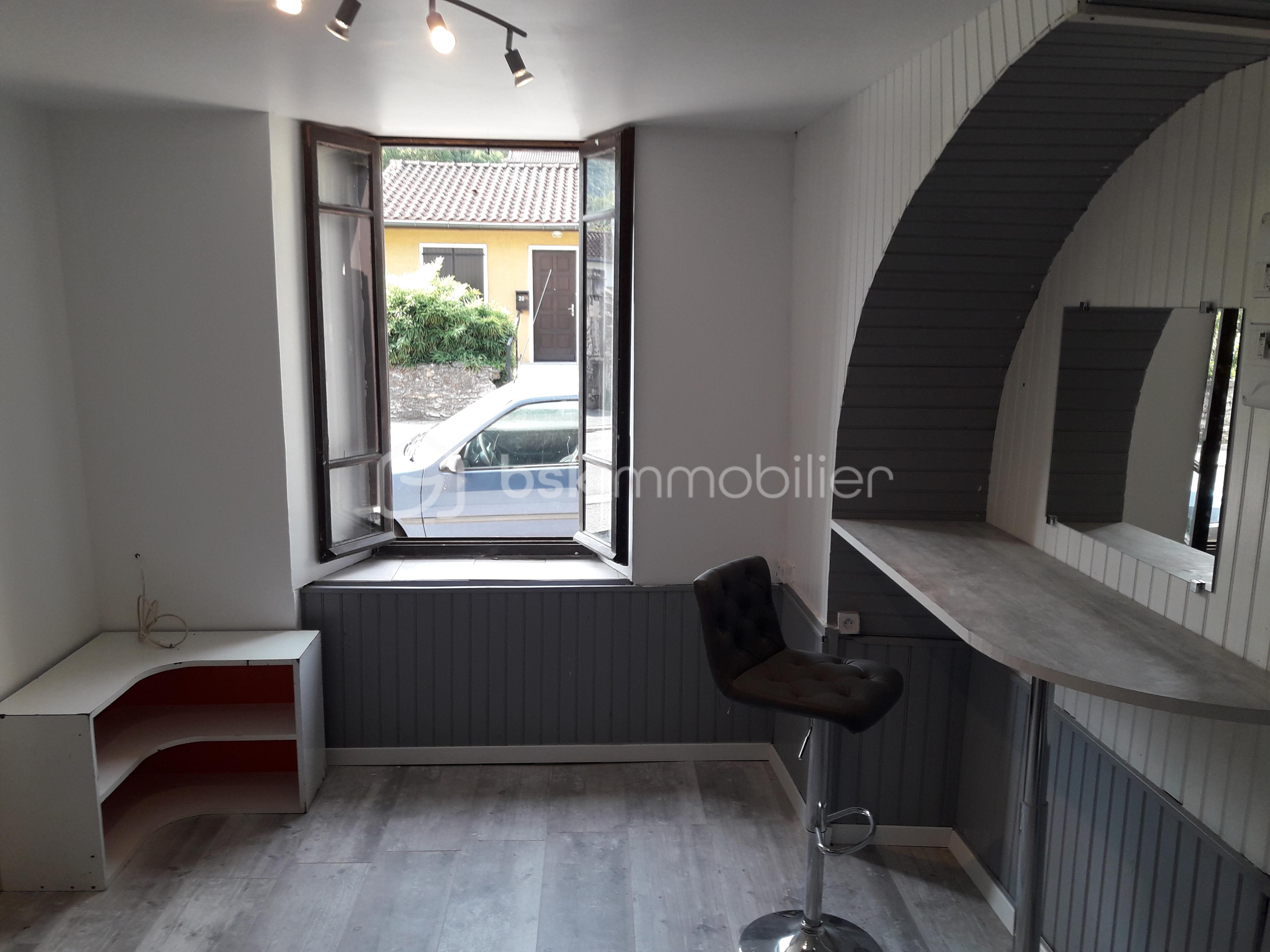 Immeuble de 300 m² - studio 1.jpg