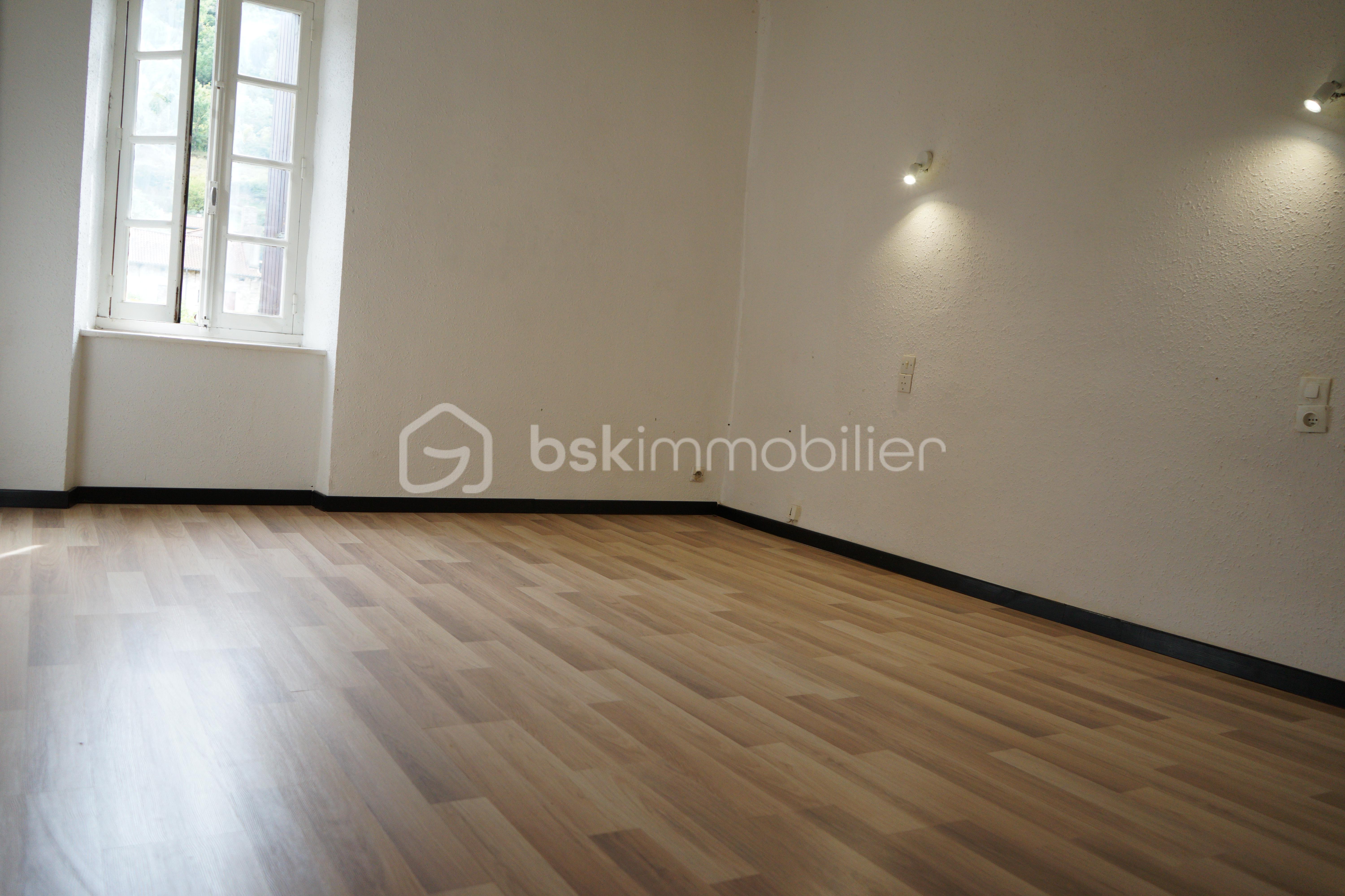 Immeuble de 300 m² - DSC03325.JPG