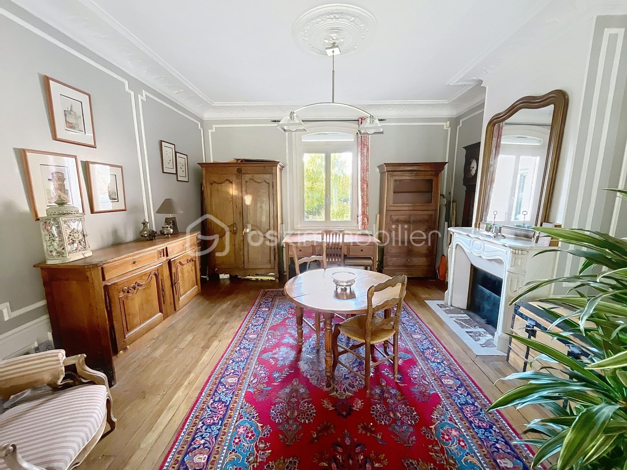 Maison de maitre de 240 m² - rainon_00110.jpg