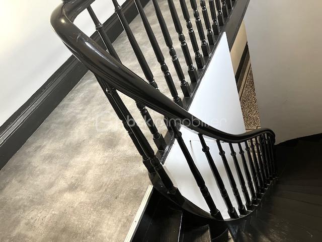 MASSENA rampe d'escalier.jpeg