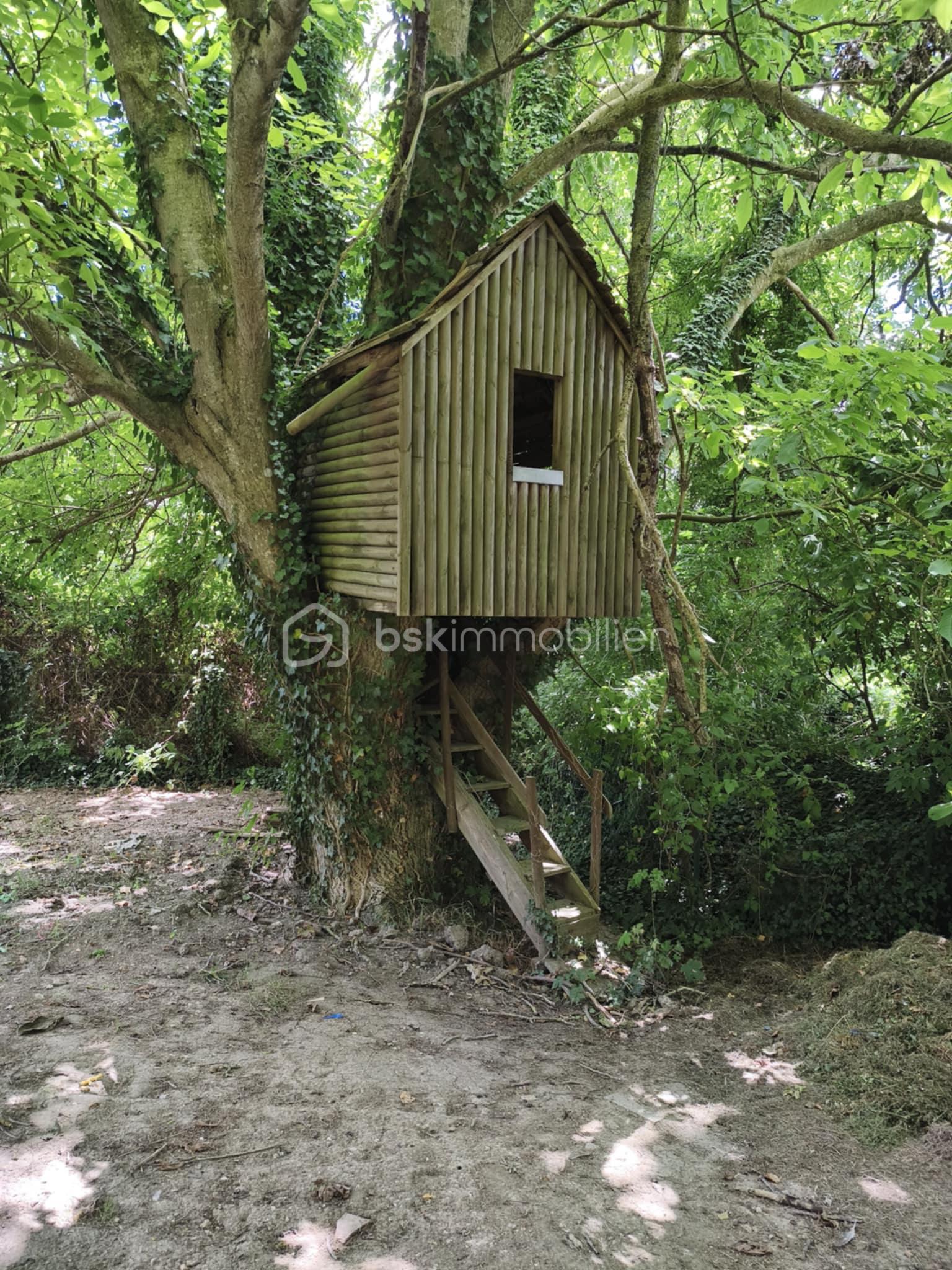 Maison traditionnelle de 137 m² - 131602df-60e8-405f-ac66-7a0e7968b3ef.jpg