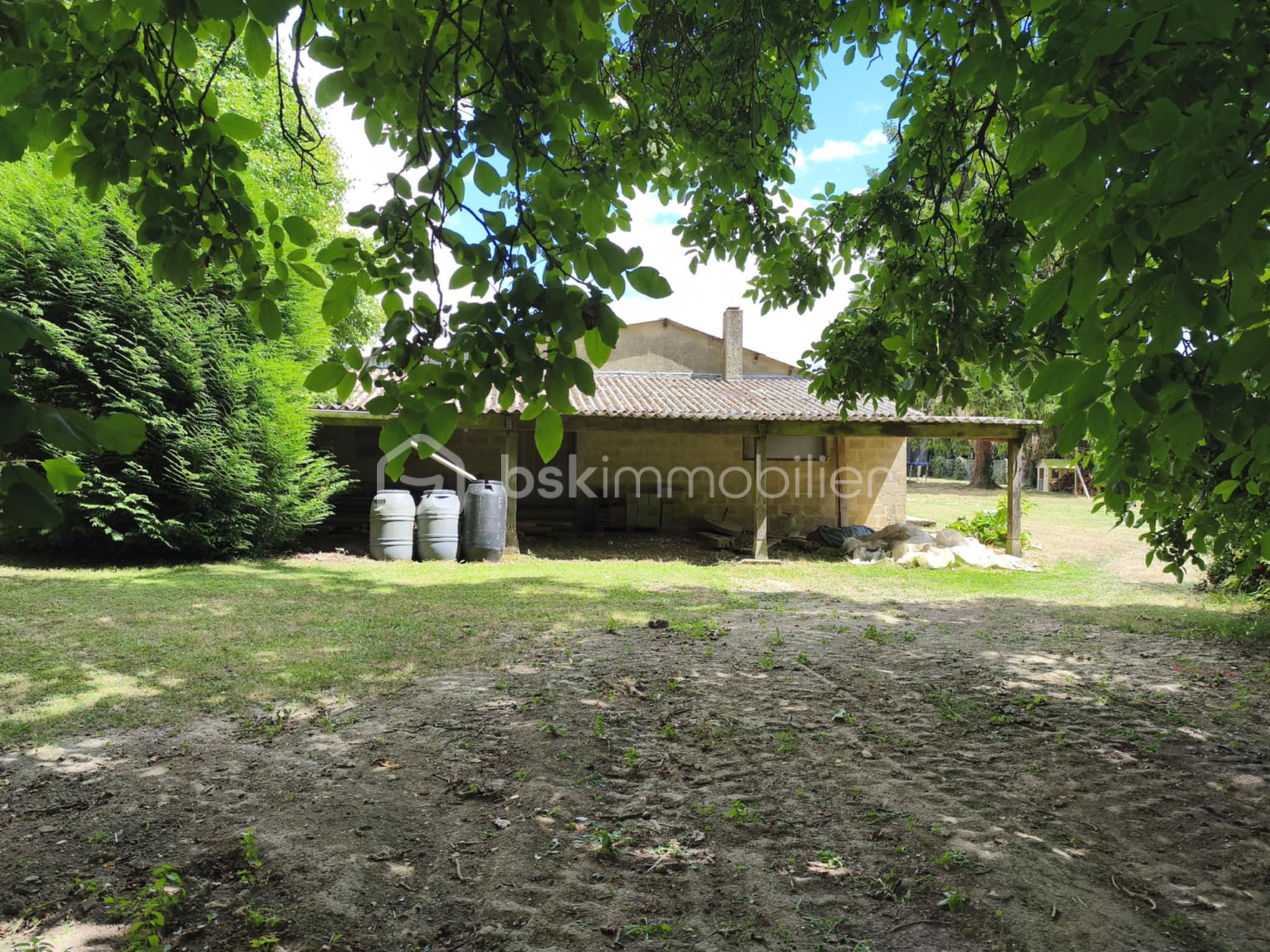 Maison traditionnelle de 137 m² - 4da10b5e-cf24-44b4-bb27-55917dc7d5c1.jpg