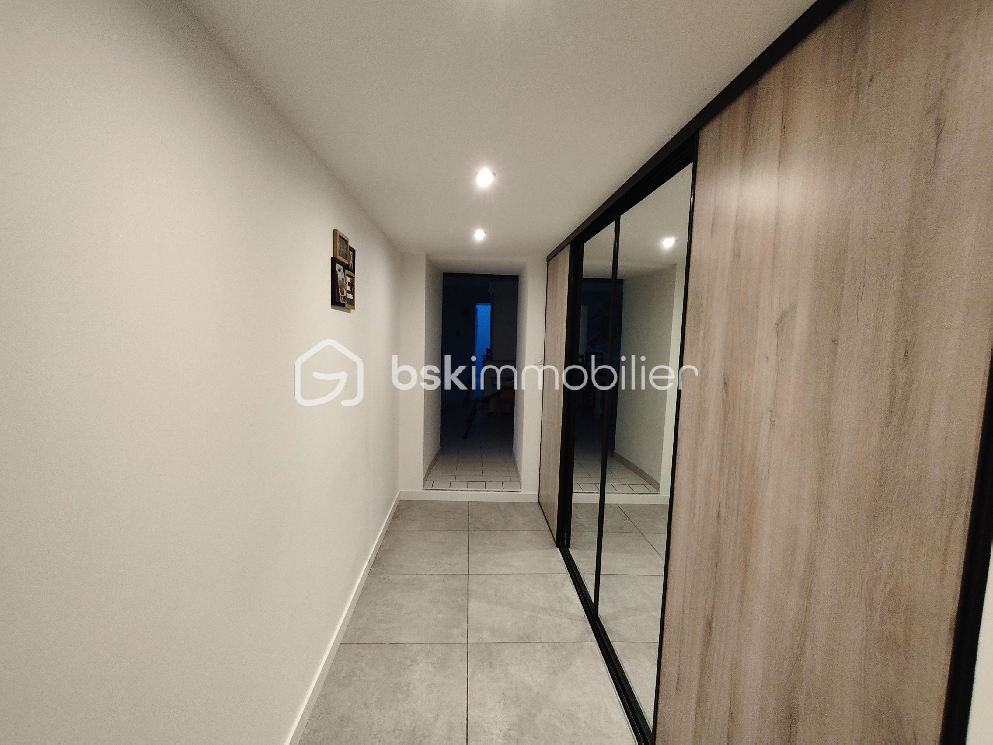 Maison ancienne de 105 m² - 2d7zWidzaOl1F6MMNrGn3wbcPtlQ7eaL9t7zNYIi-branded.jpg