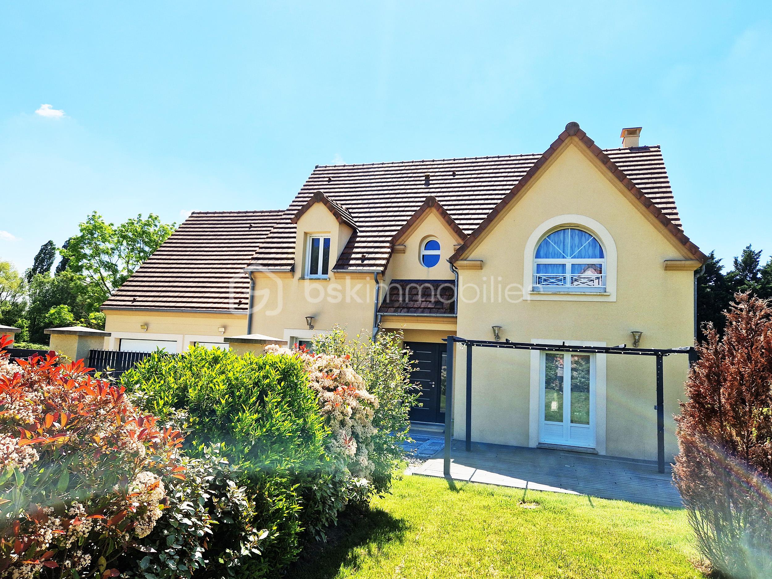 Maison de 170 m² - CELINE VAN DE WALLE BSK IMMO.jpg