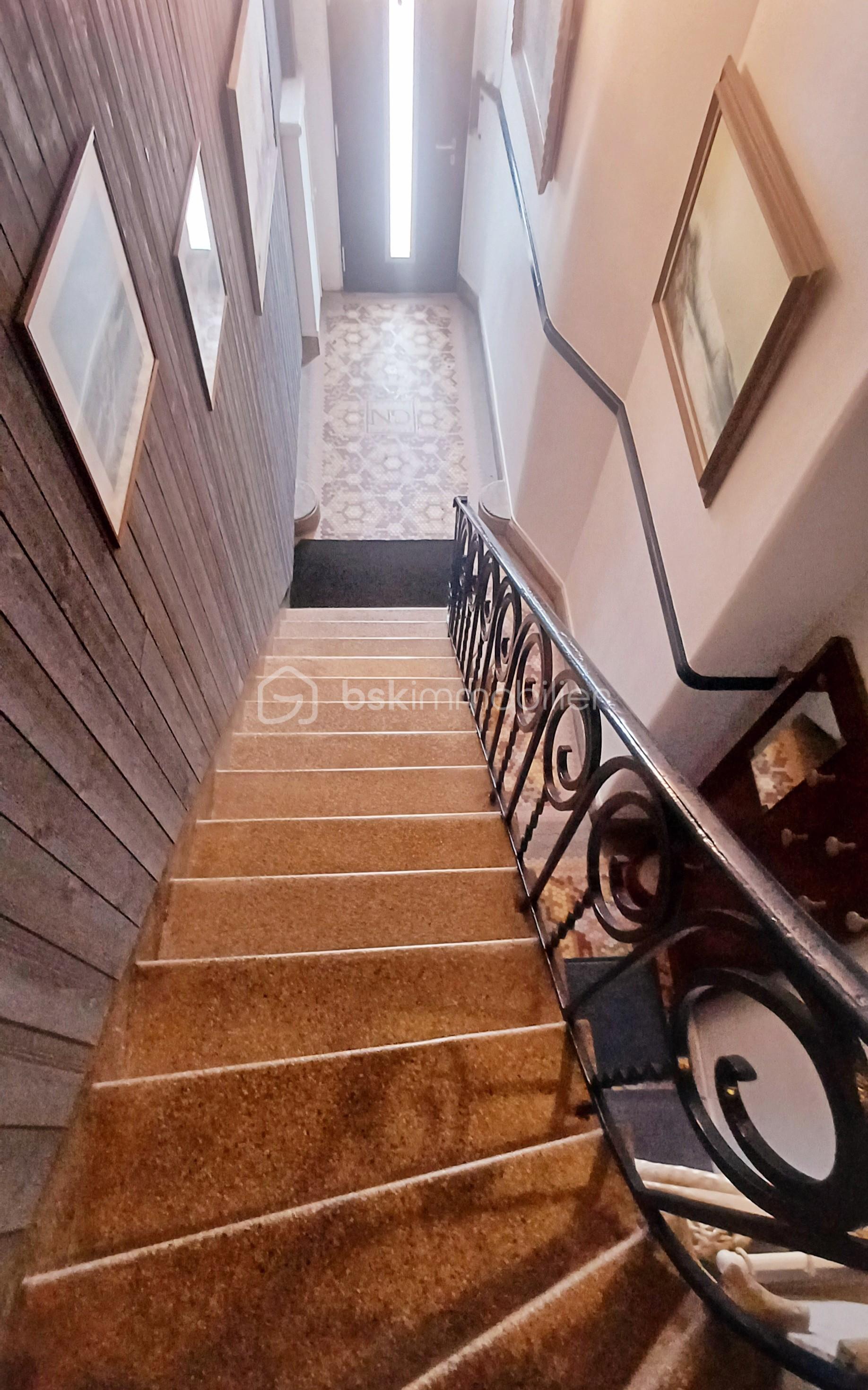 Maison de 245 m² - thumbnail_20250721_154120.jpg