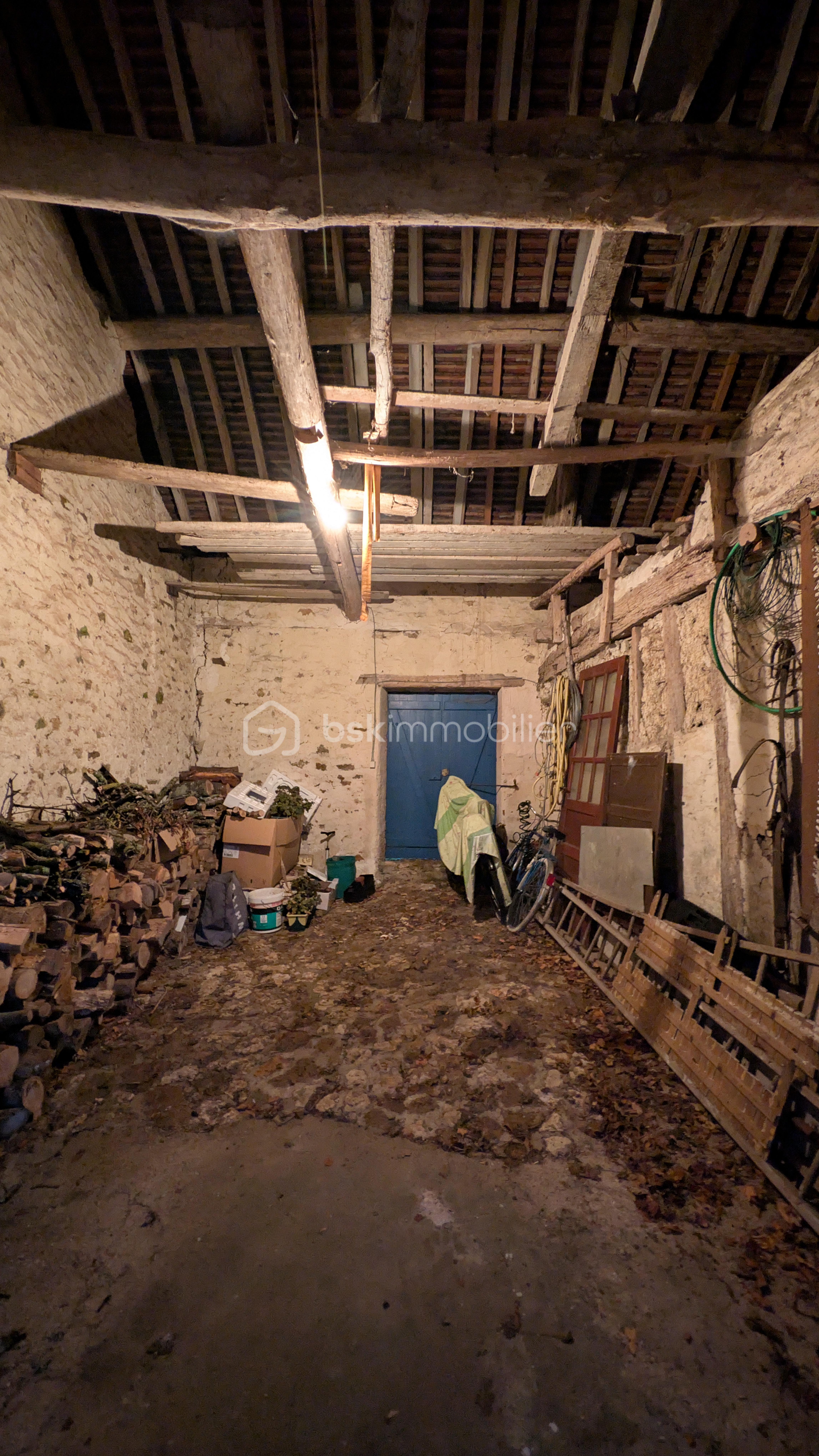 Maison ancienne de 95 m² - PXL_20251128_160419985.jpg