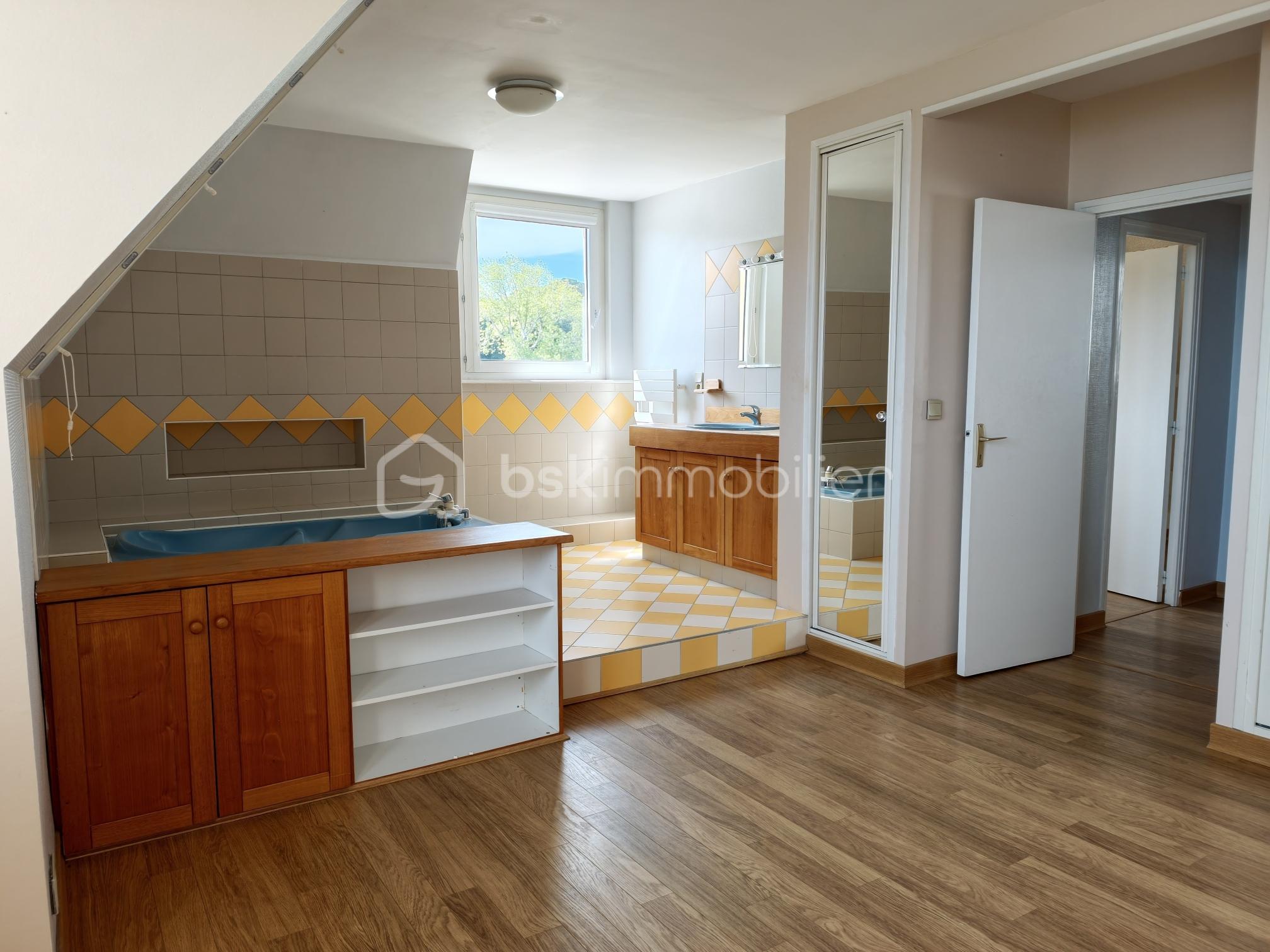 010926 - CHAMBRE SALLE DE BAIN PM 4.jpg