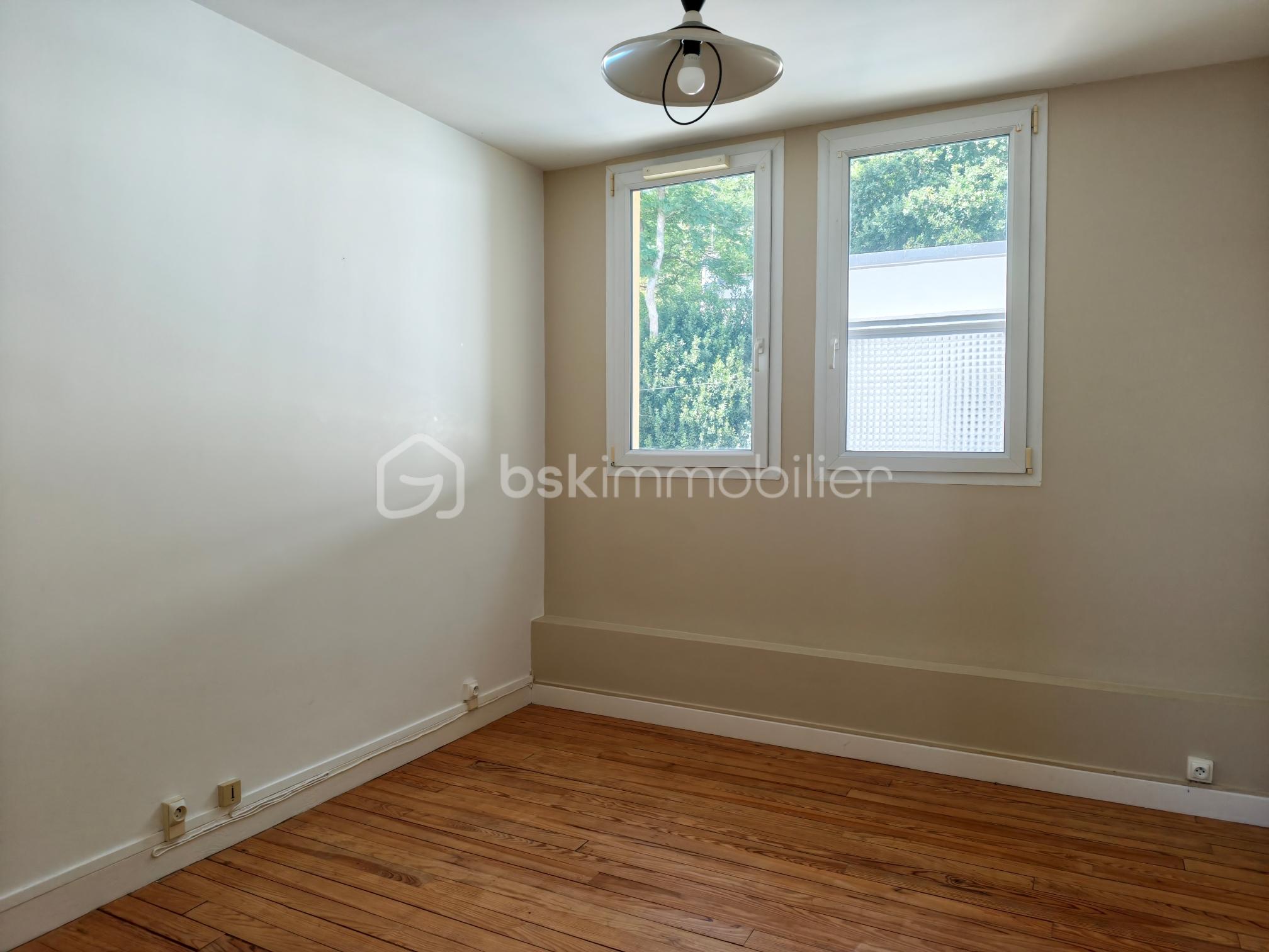 010926 - CHAMBRE BEIGE.jpg