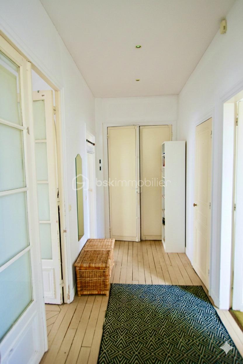 Appartement de 88 m² - Gemini_Generated_Image_5rx6fa5rx6fa5rx6.jpeg