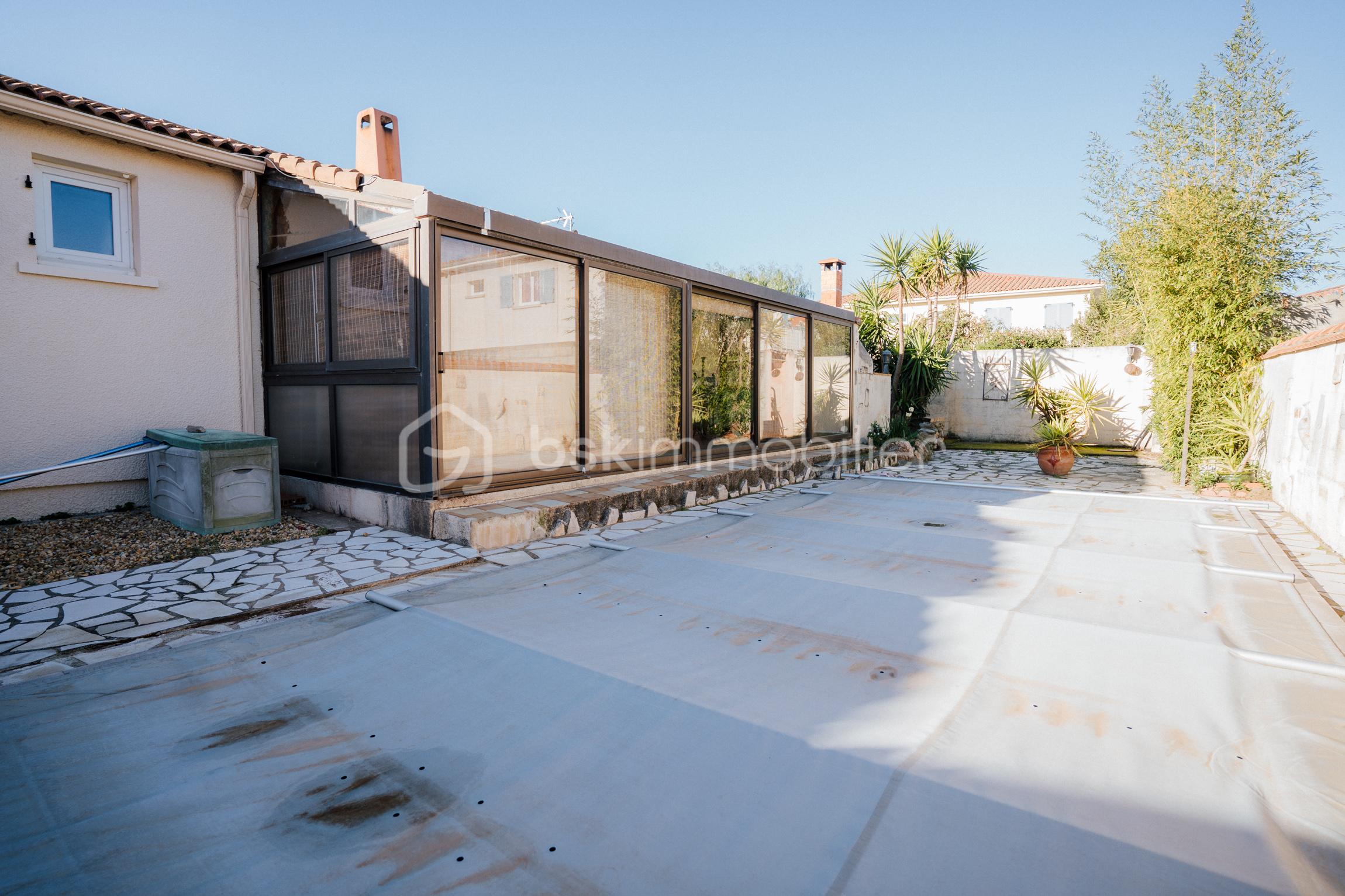 Maison traditionnelle de 97 m² - MAISON BAGES AVEC PISCINE-18.jpg