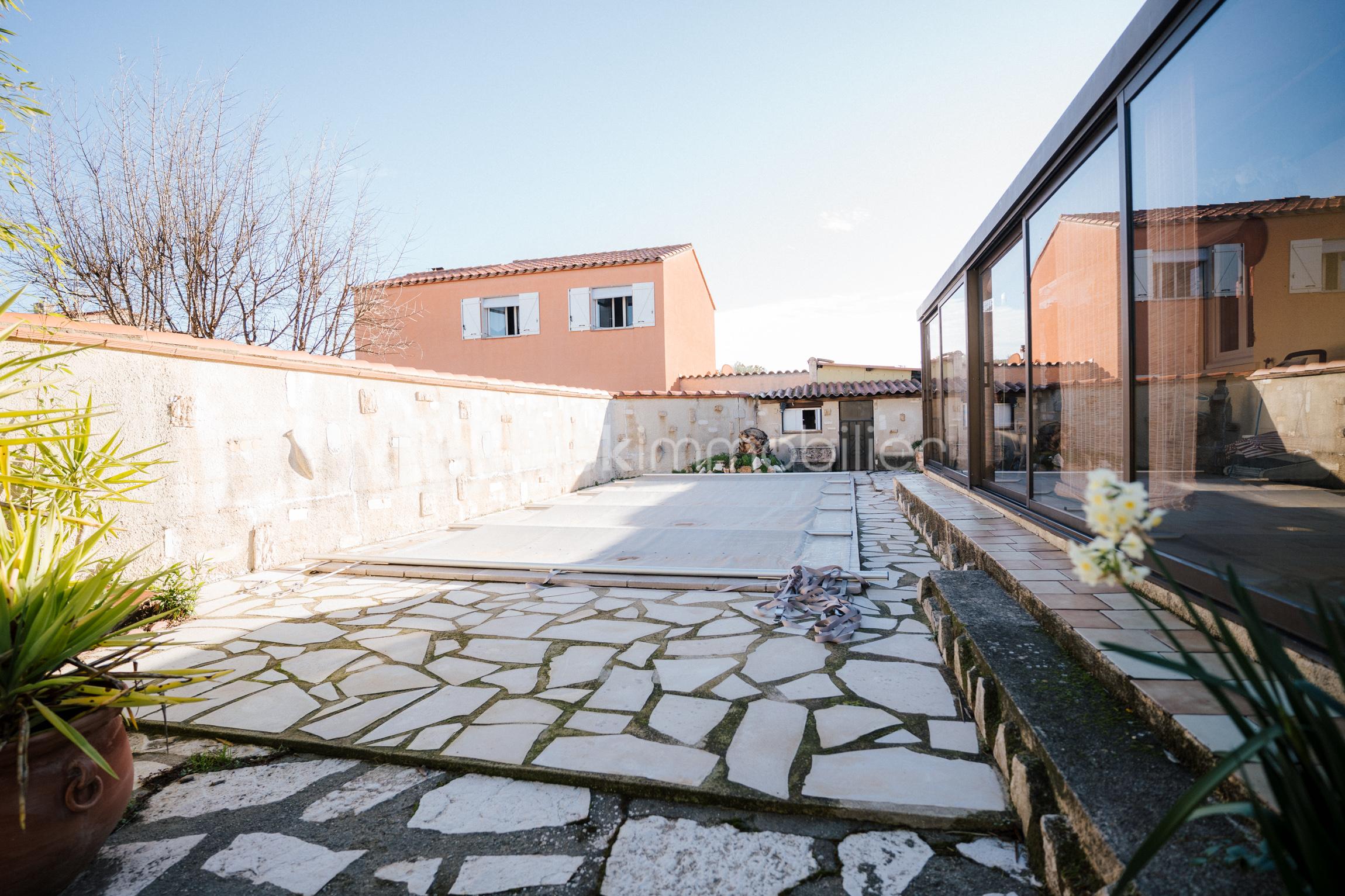 Maison traditionnelle de 97 m² - MAISON BAGES AVEC PISCINE-17.jpg