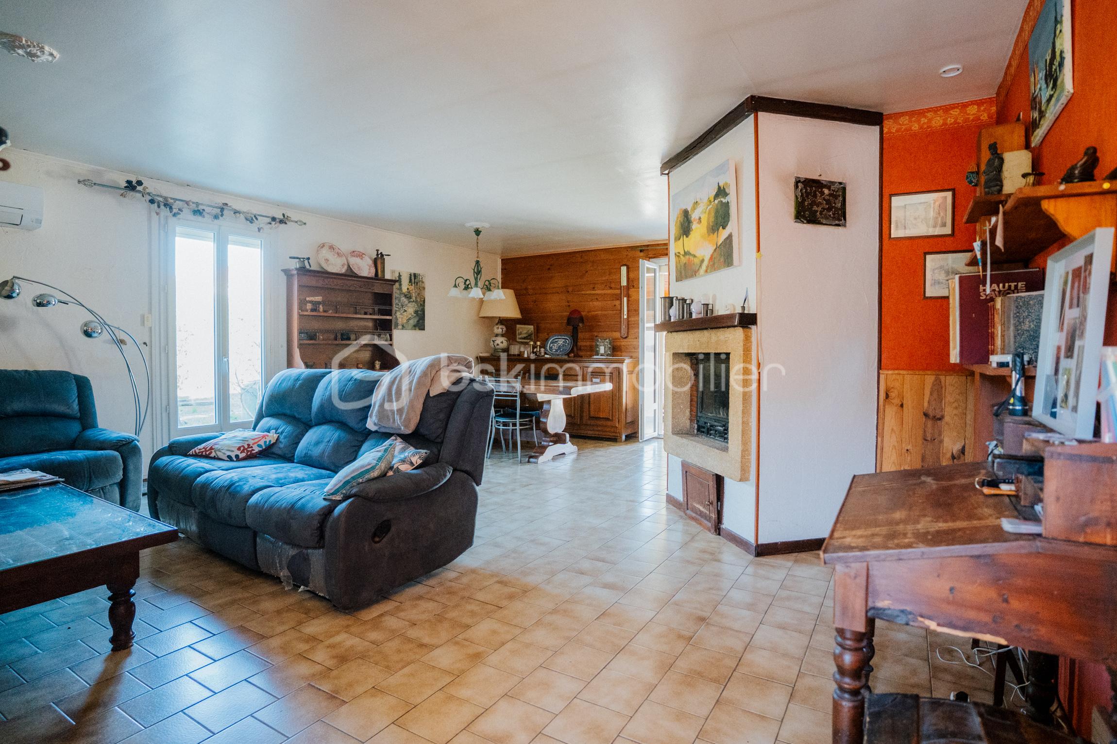 Maison traditionnelle de 97 m² - MAISON BAGES AVEC PISCINE-2.jpg