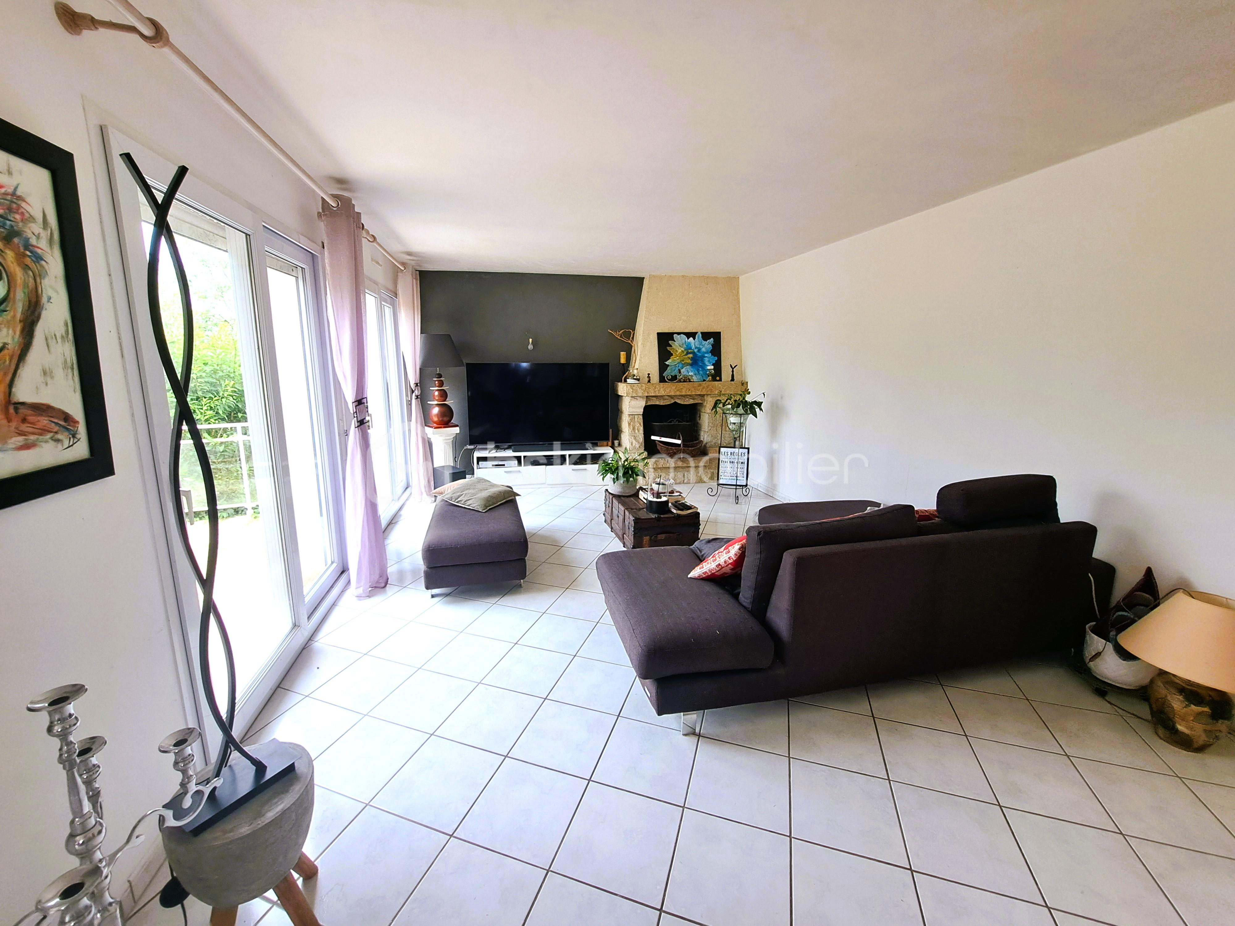 Maison de 133 m² - sejour.jpg