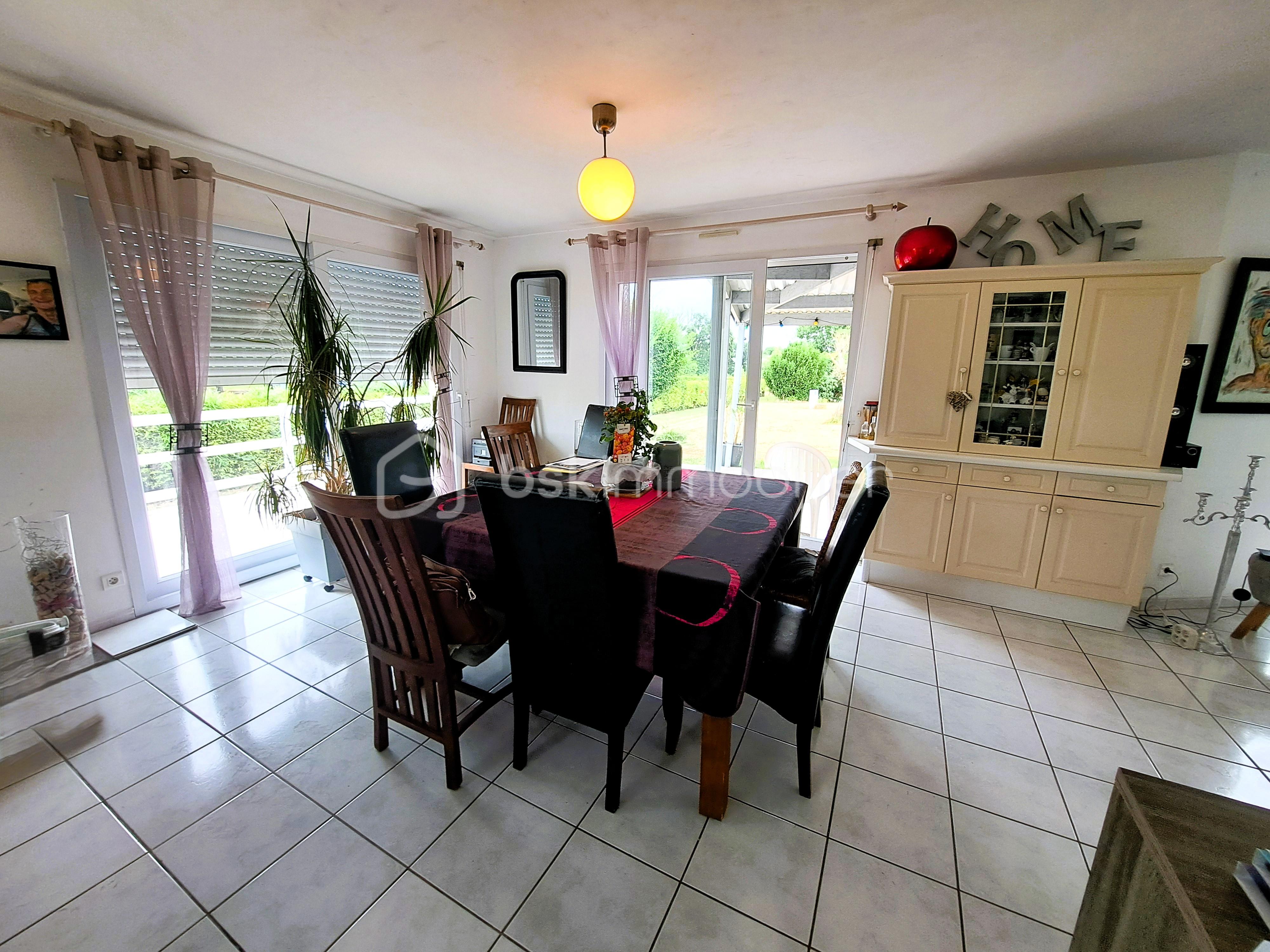 Maison de 133 m² - SALLEAMANGER.jpg