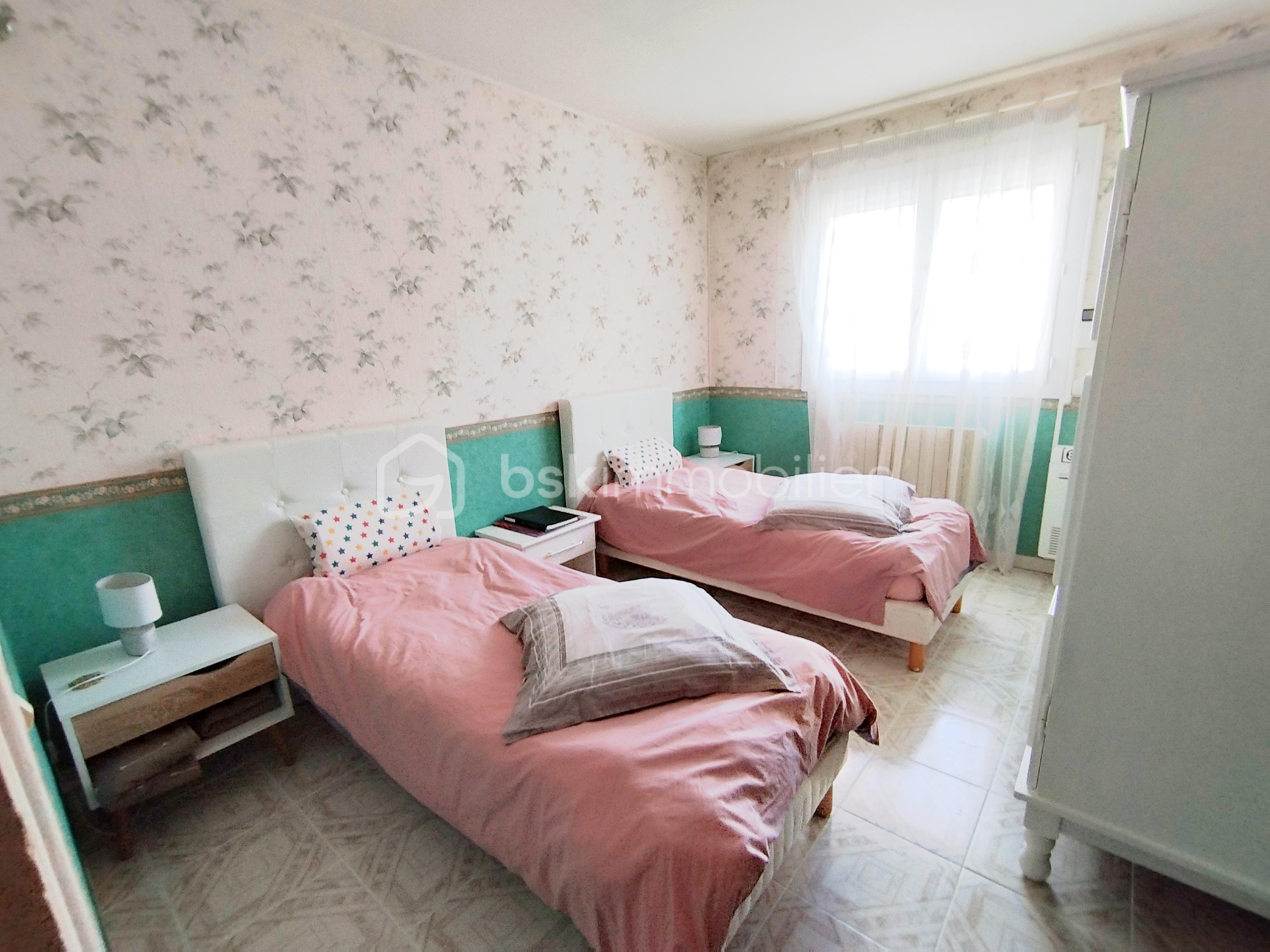 Maison de 255 m² - 1764256041690.jpg