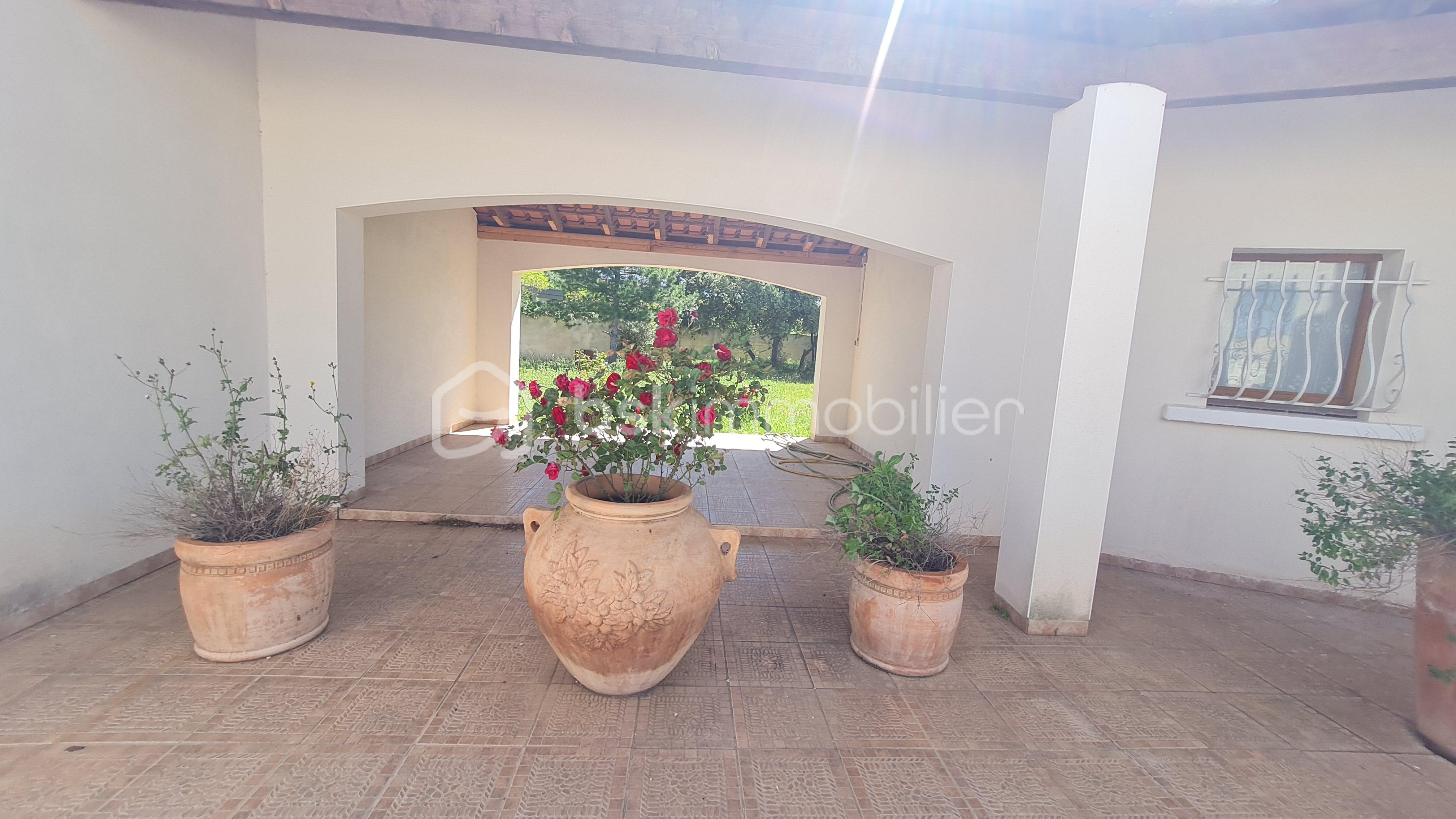 Maison de 255 m² - 20240509_114156.jpg